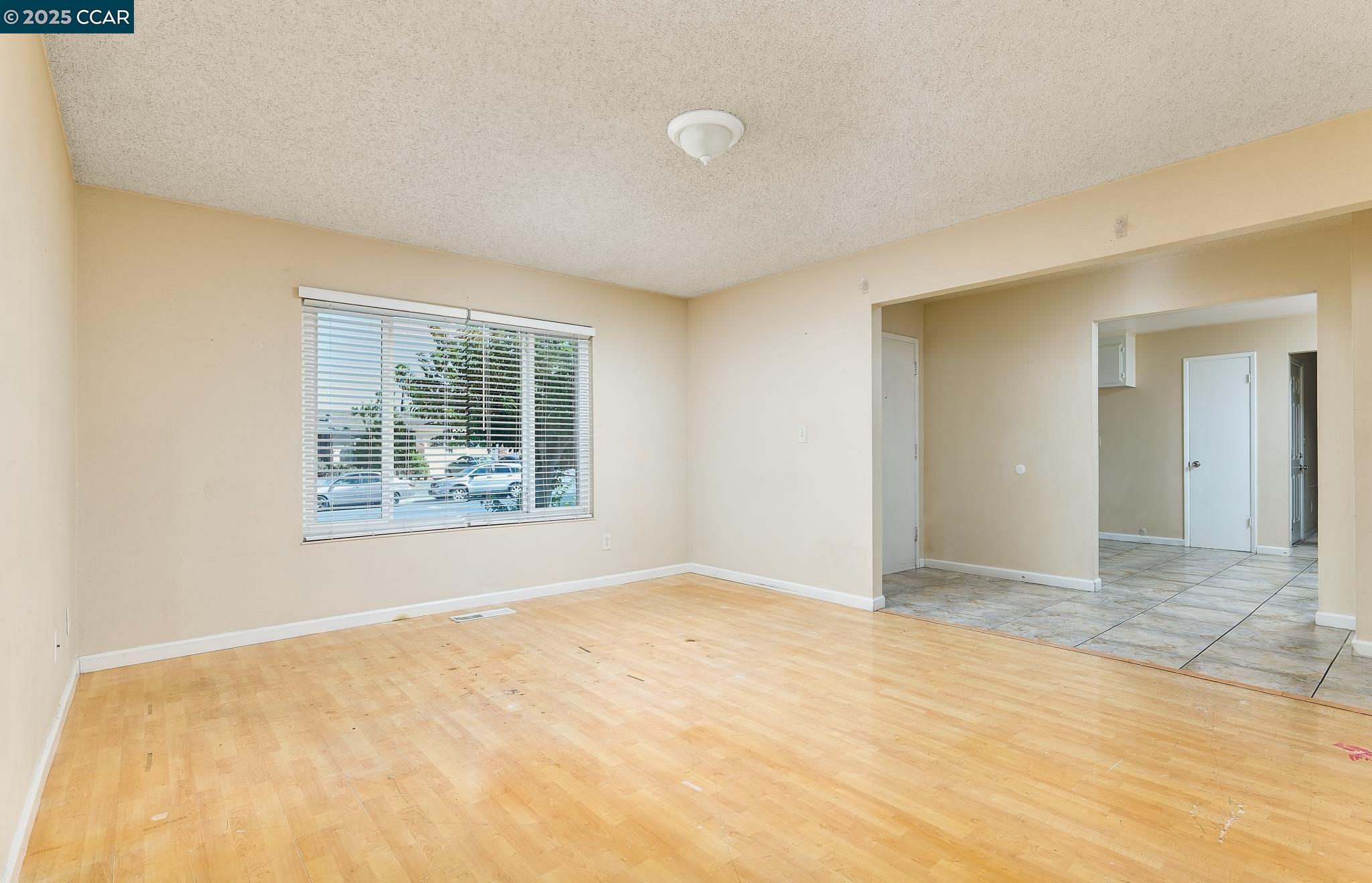 Detail Gallery Image 11 of 25 For 187 Atherton Ave, Pittsburg,  CA 94565 - 4 Beds | 2 Baths