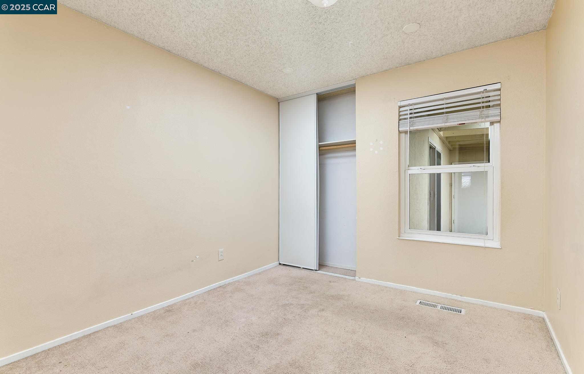 Detail Gallery Image 15 of 25 For 187 Atherton Ave, Pittsburg,  CA 94565 - 4 Beds | 2 Baths