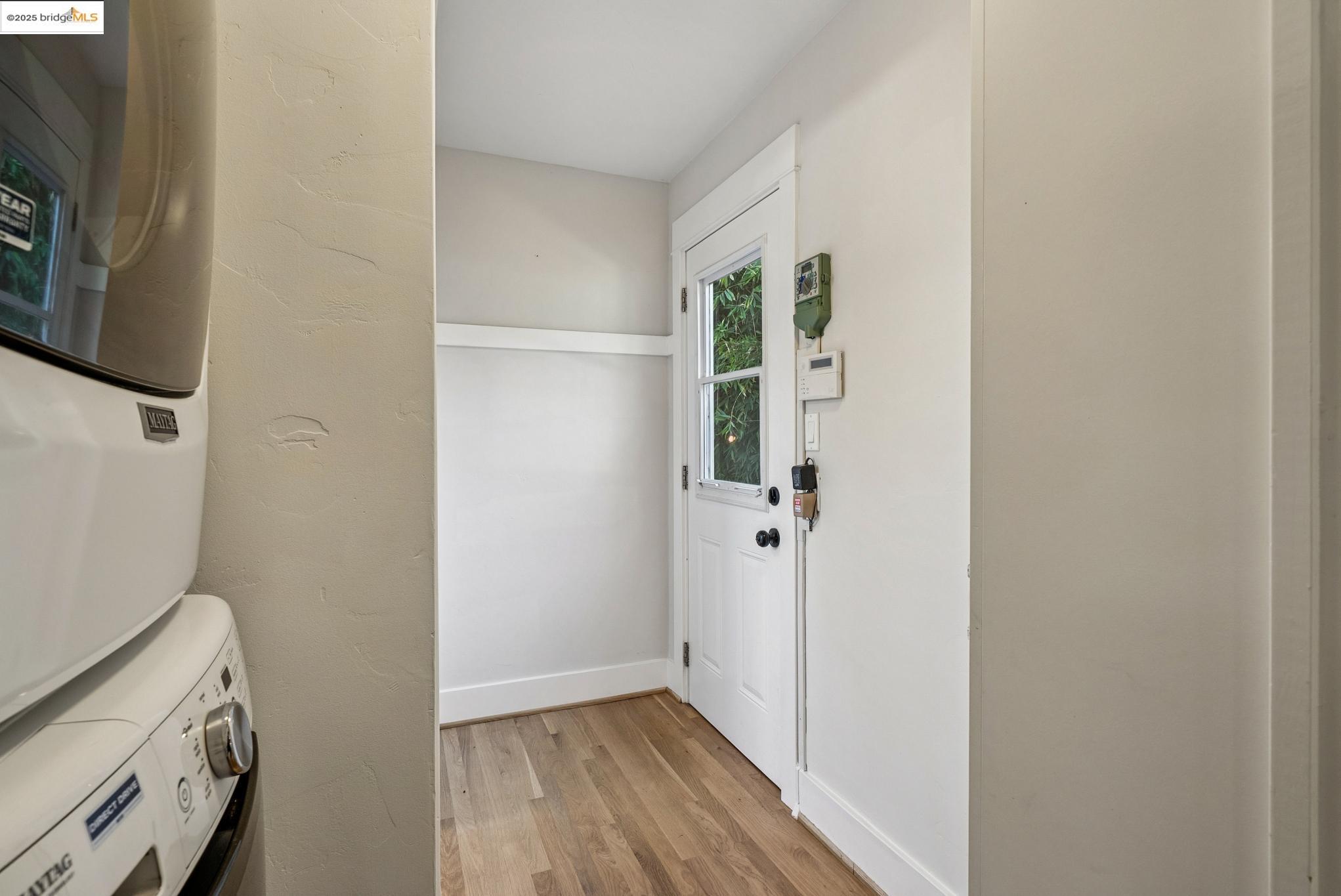 Detail Gallery Image 46 of 60 For 1112 Ward St, Berkeley,  CA 94702 - 3 Beds | 2 Baths
