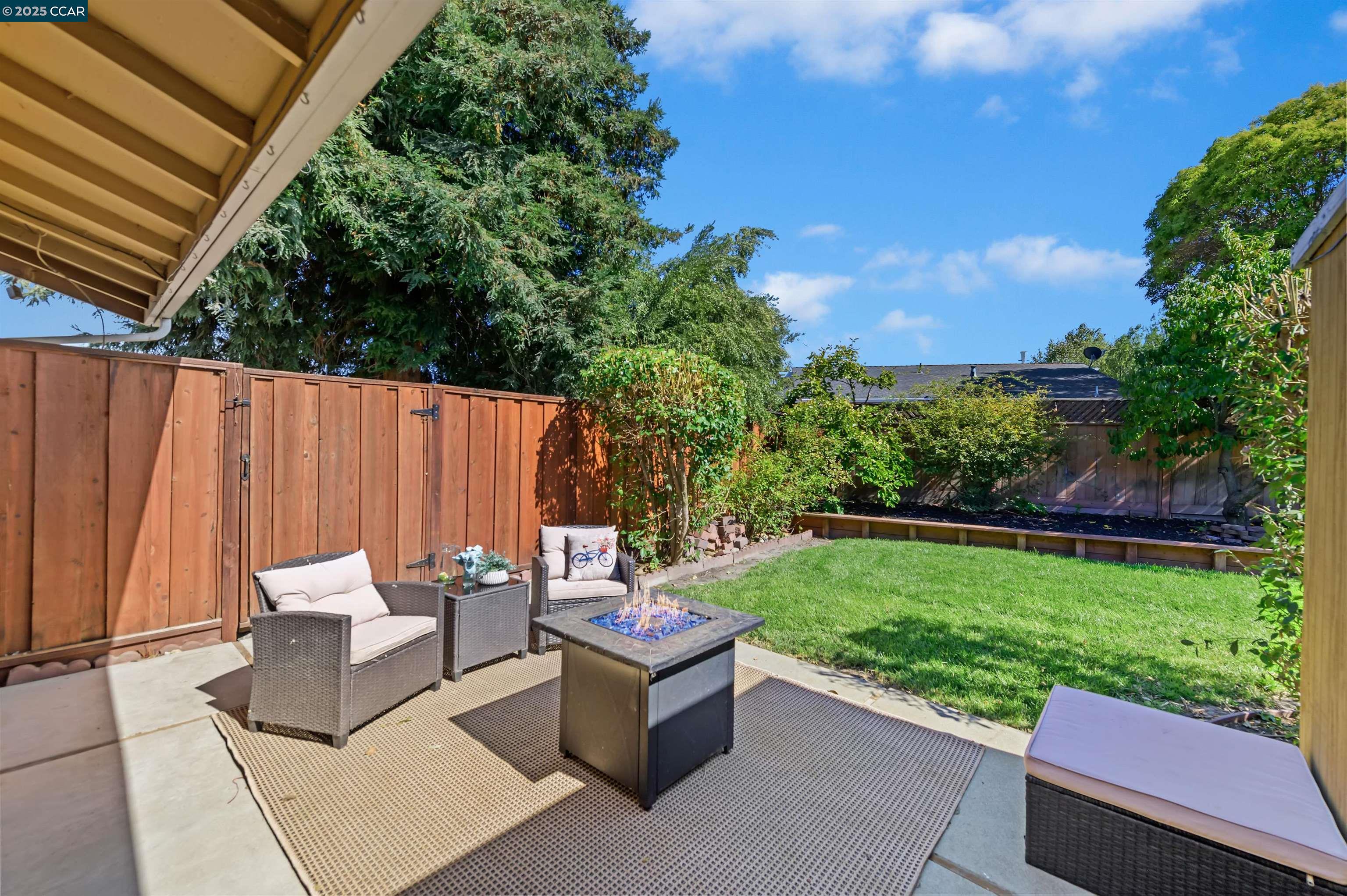 Detail Gallery Image 35 of 47 For 5179 Crocus Way, Livermore,  CA 94551 - 3 Beds | 2 Baths
