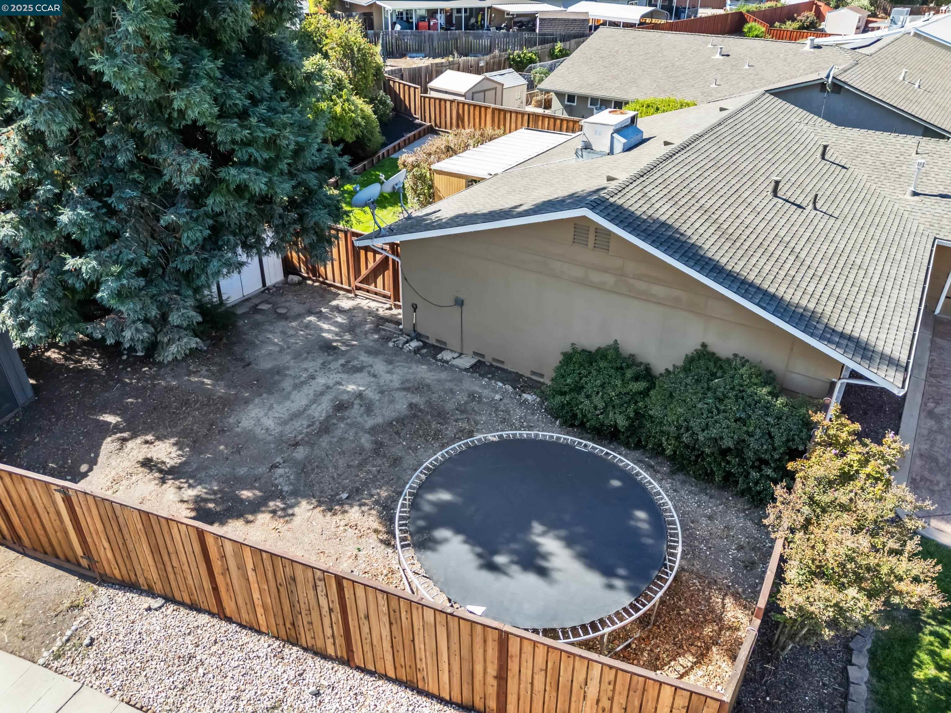Detail Gallery Image 42 of 47 For 5179 Crocus Way, Livermore,  CA 94551 - 3 Beds | 2 Baths