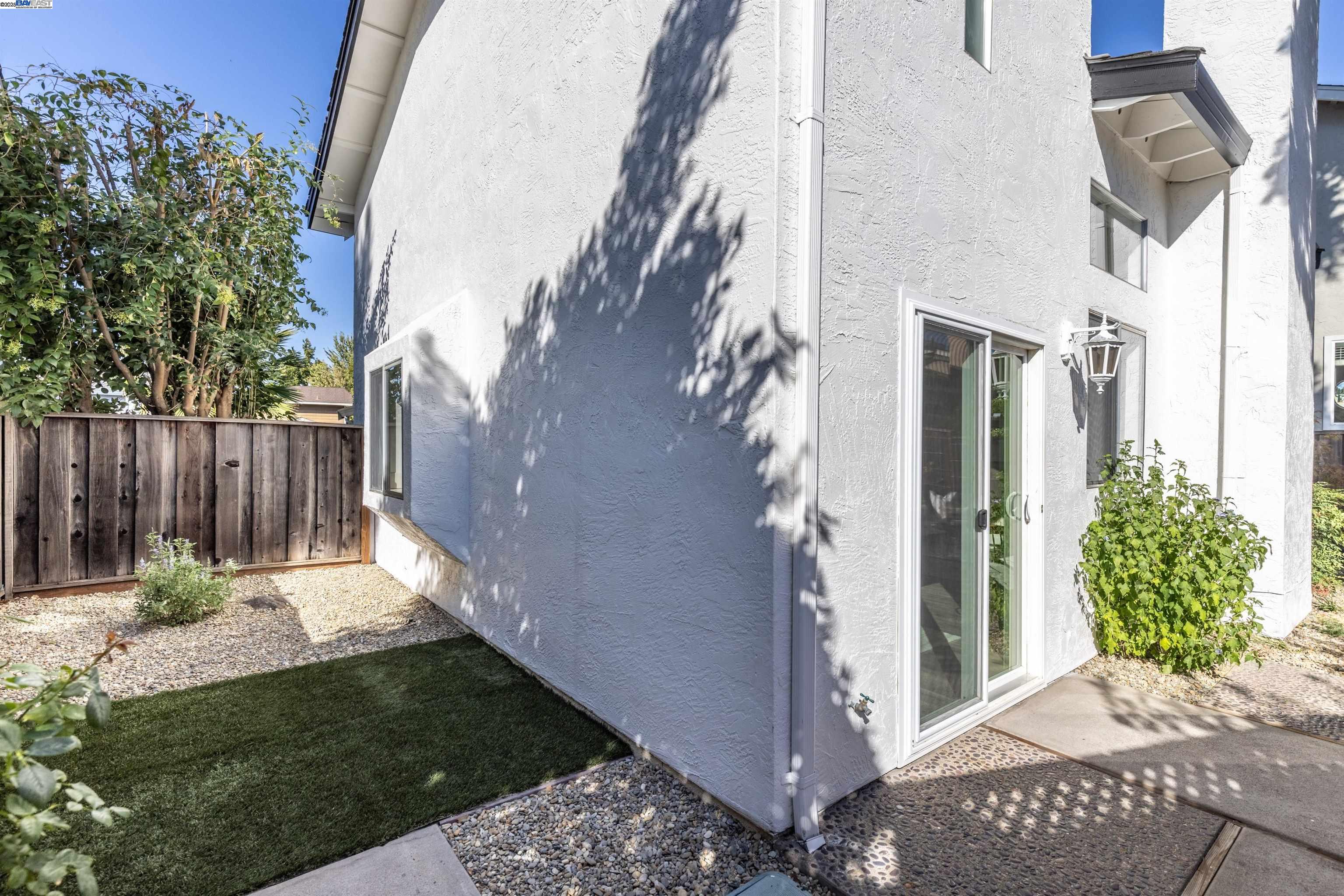 Detail Gallery Image 27 of 42 For 6056 Corte Encinas, Pleasanton,  CA 94566 - 2 Beds | 2 Baths
