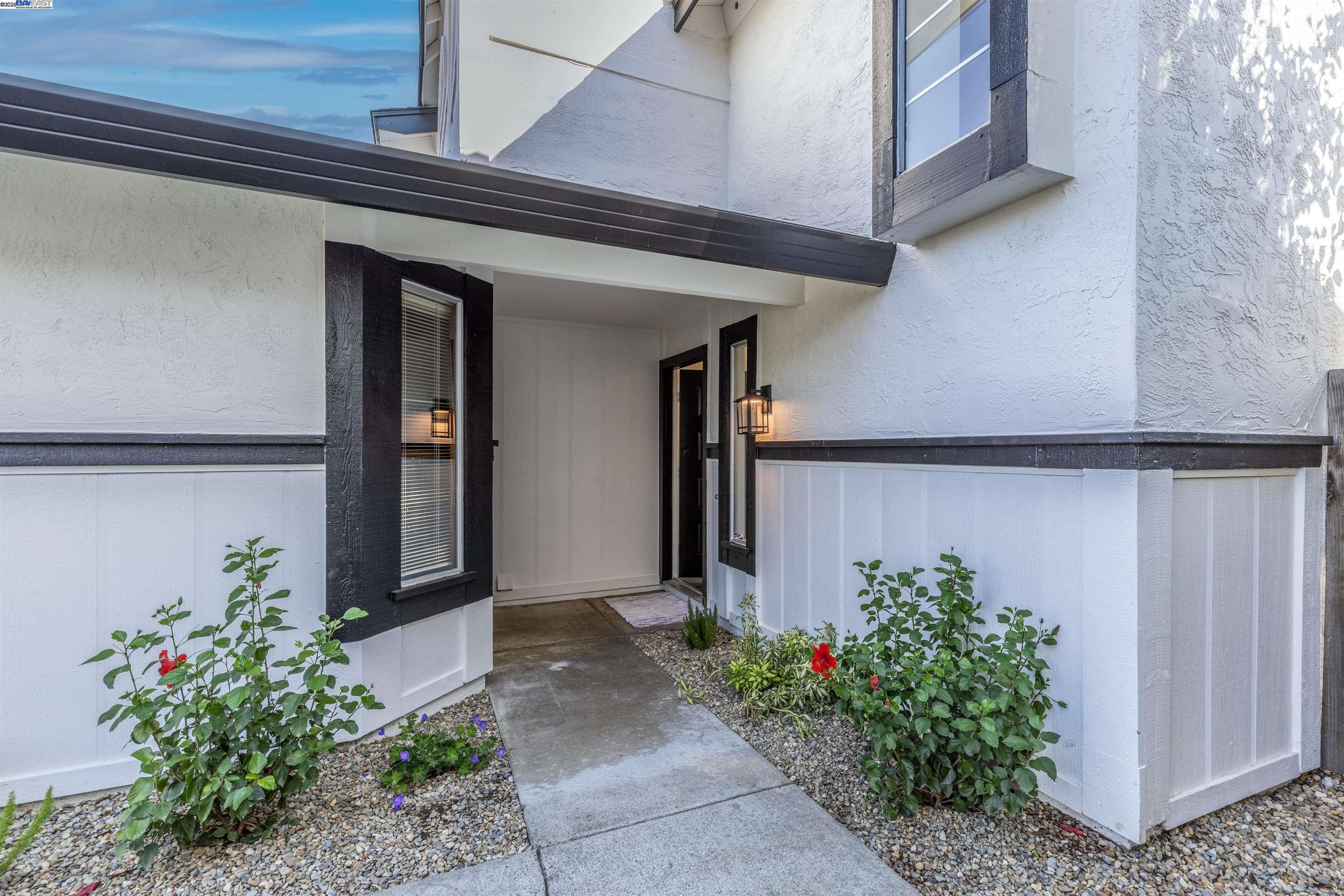 Detail Gallery Image 37 of 42 For 6056 Corte Encinas, Pleasanton,  CA 94566 - 2 Beds | 2 Baths