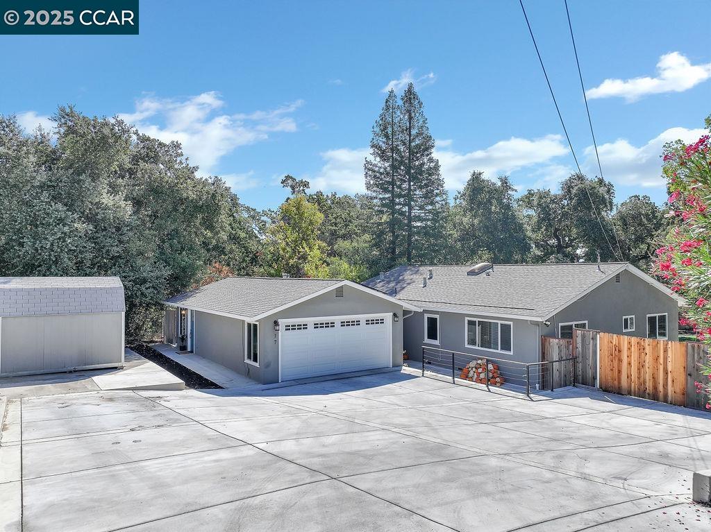 Detail Gallery Image 34 of 45 For 500 Creekside Rd., Pleasant Hill,  CA 94523 - 5 Beds | 3 Baths
