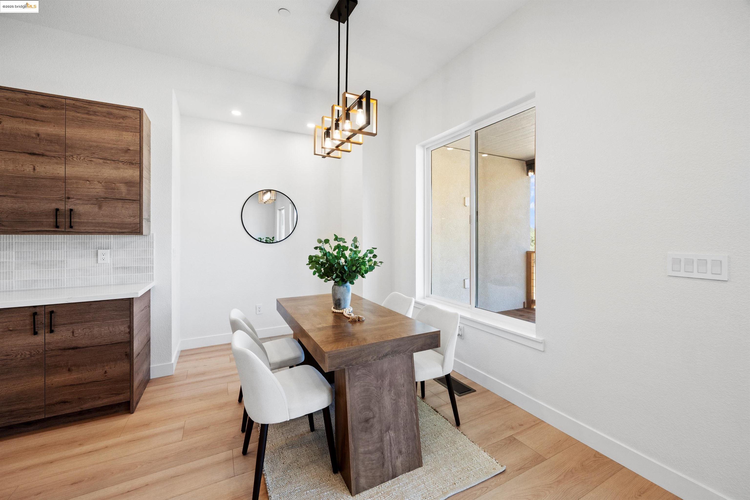Detail Gallery Image 12 of 39 For 4510 Coyote Dr., Ione,  CA 95640 - 3 Beds | 2/1 Baths