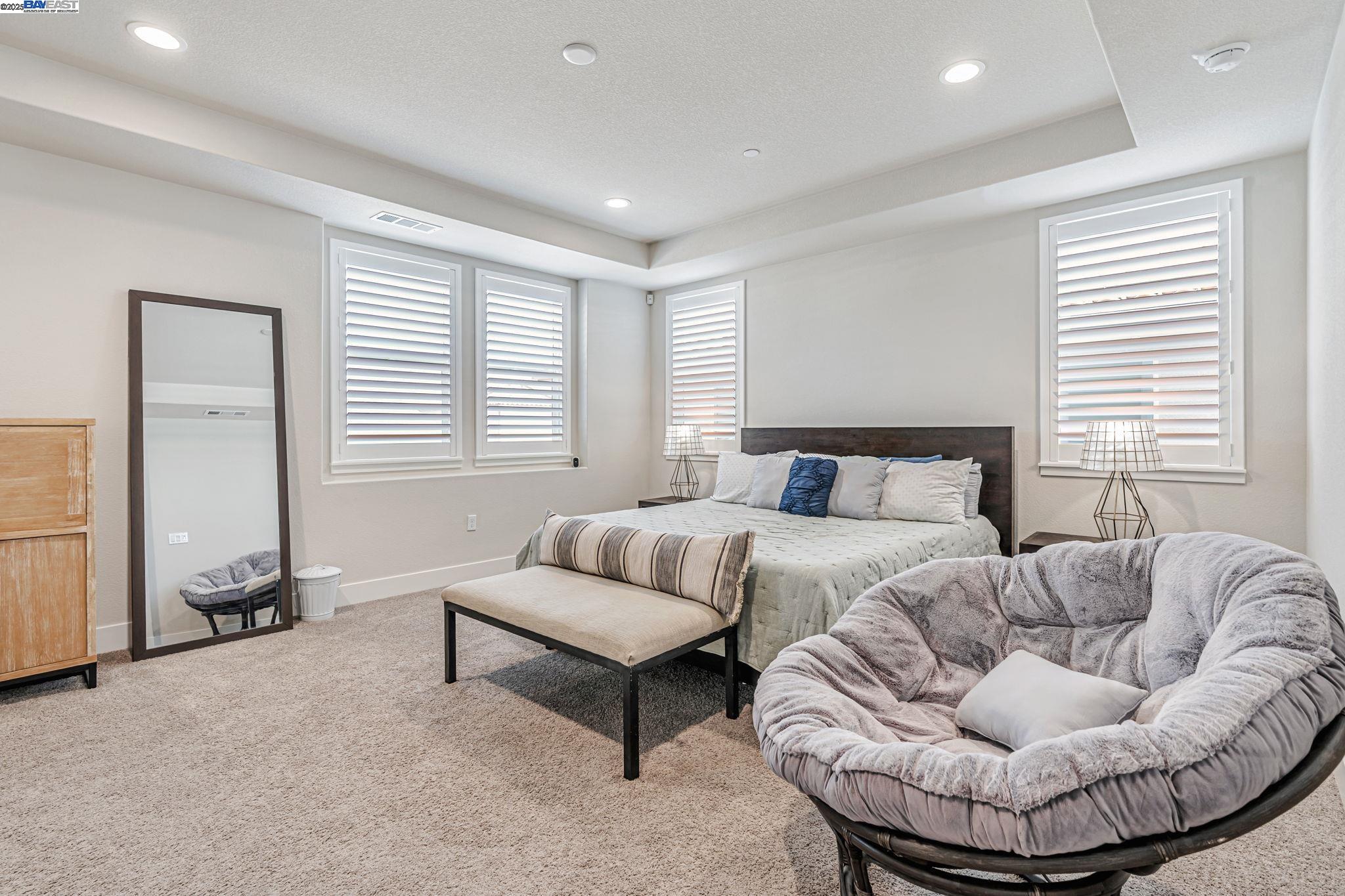 Detail Gallery Image 28 of 36 For 5645 Sierra Trail Way, Antioch,  CA 94531 - 4 Beds | 3/1 Baths