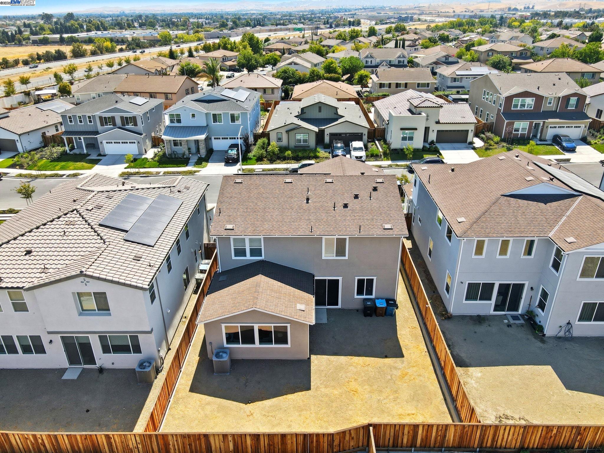 Detail Gallery Image 32 of 36 For 5645 Sierra Trail Way, Antioch,  CA 94531 - 4 Beds | 3/1 Baths
