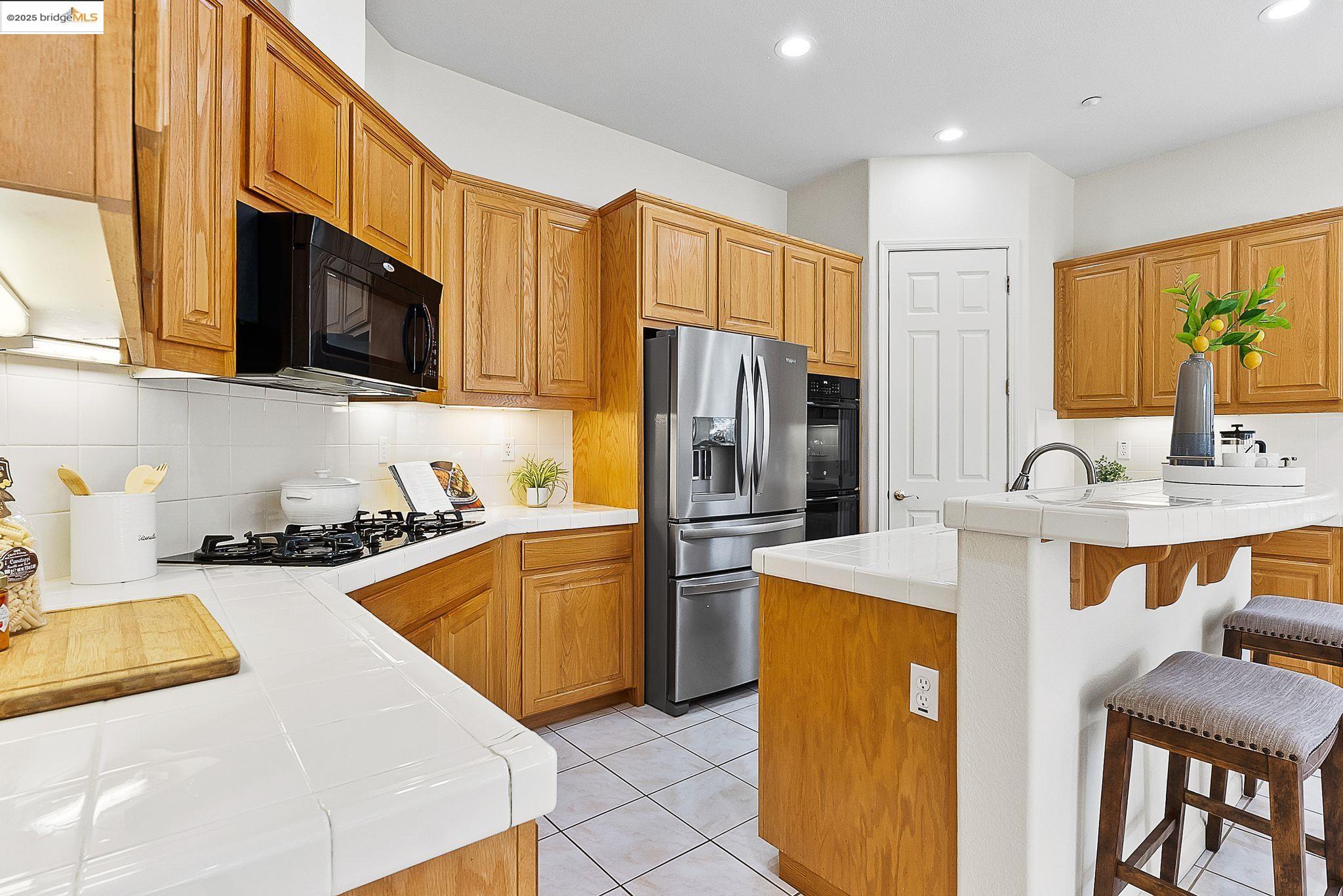 Detail Gallery Image 15 of 41 For 511 Maggiore Ct, Brentwood,  CA 94513 - 5 Beds | 3 Baths