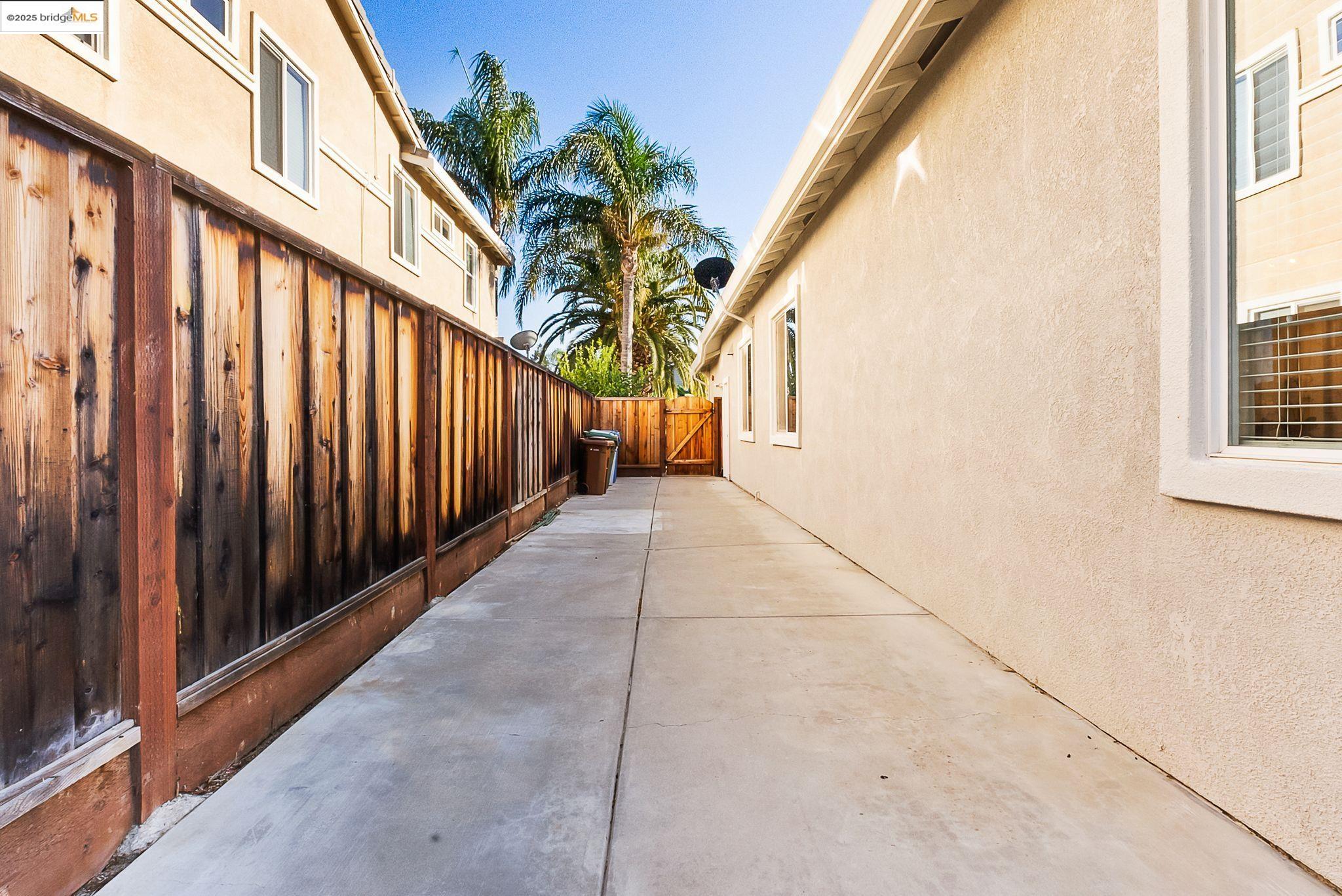 Detail Gallery Image 35 of 41 For 511 Maggiore Ct, Brentwood,  CA 94513 - 5 Beds | 3 Baths