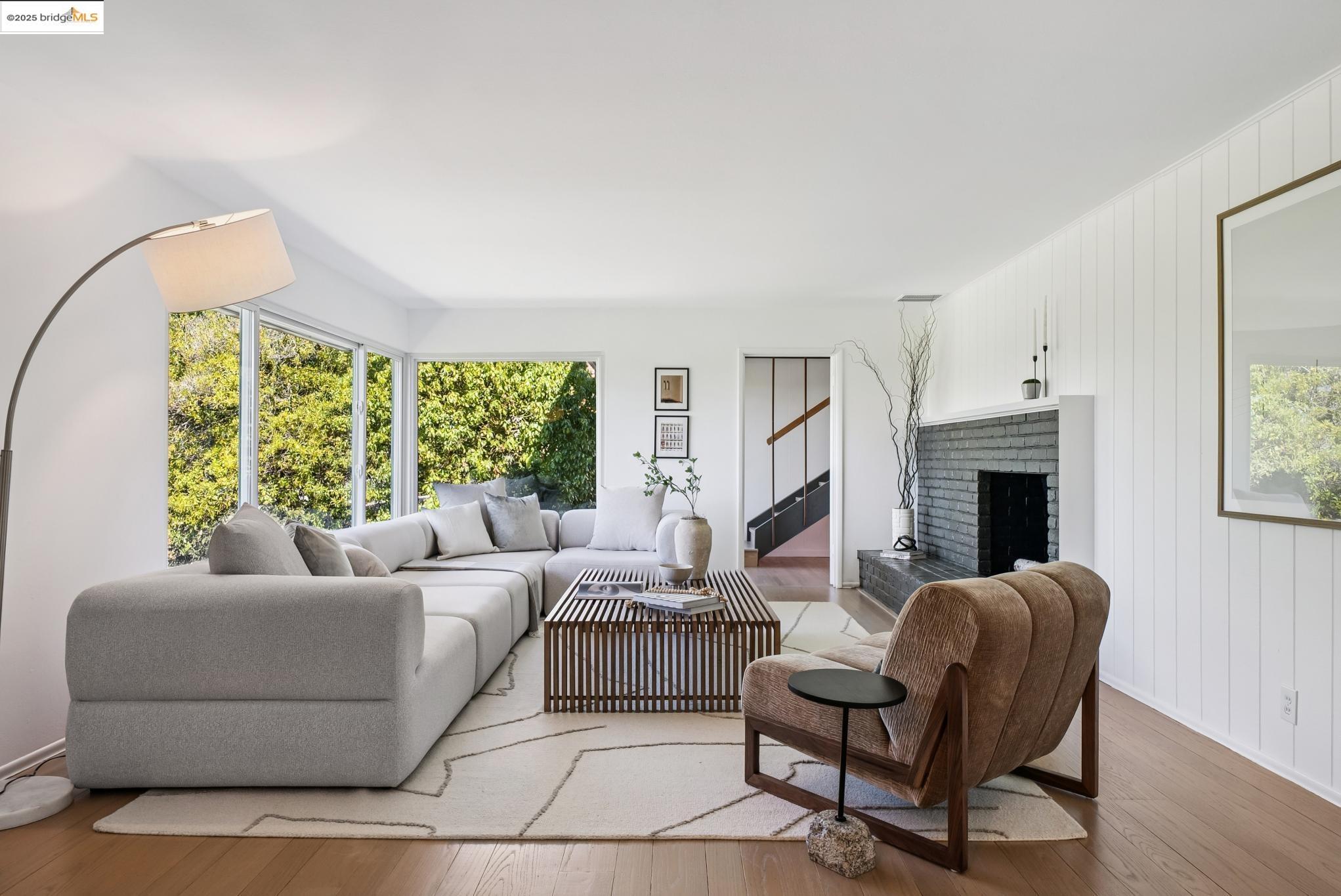 Detail Gallery Image 11 of 53 For 1230 Brewster Dr., El Cerrito,  CA 94530 - 4 Beds | 2 Baths