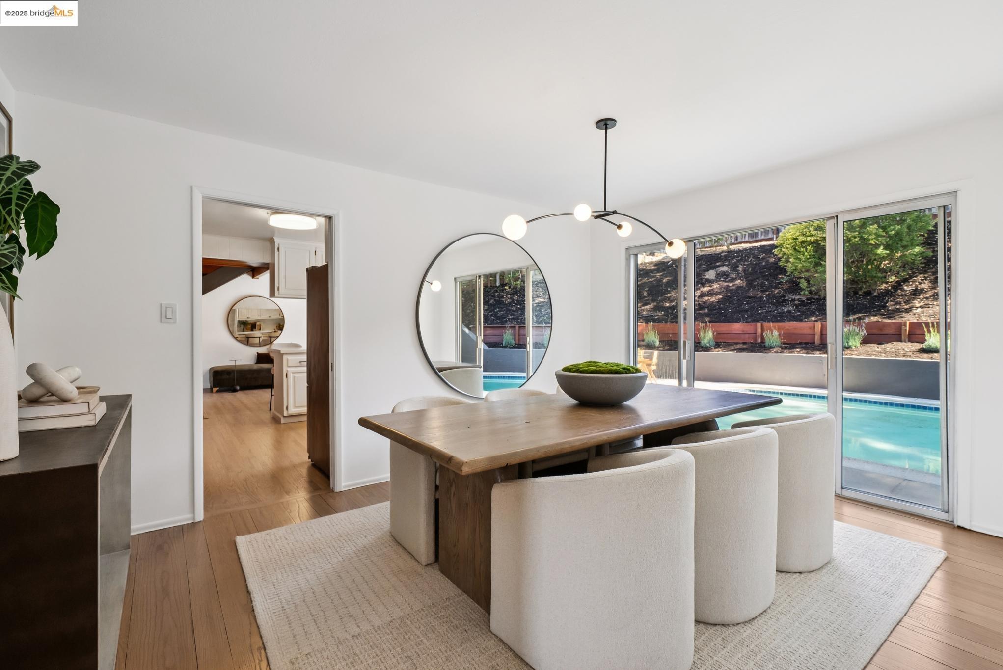 Detail Gallery Image 15 of 53 For 1230 Brewster Dr., El Cerrito,  CA 94530 - 4 Beds | 2 Baths