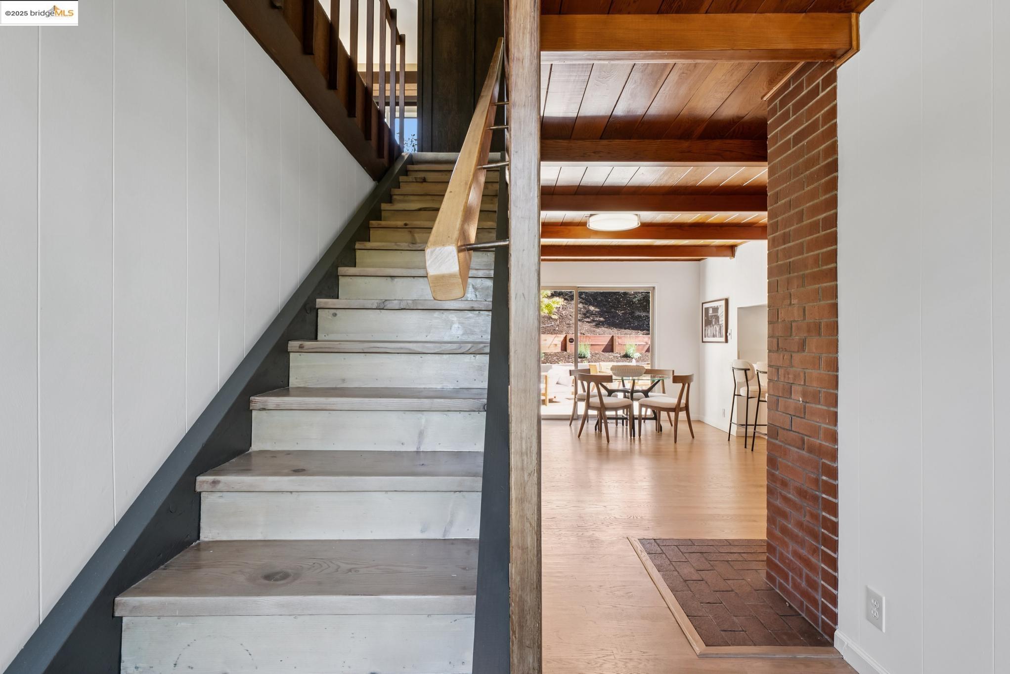 Detail Gallery Image 33 of 53 For 1230 Brewster Dr., El Cerrito,  CA 94530 - 4 Beds | 2 Baths