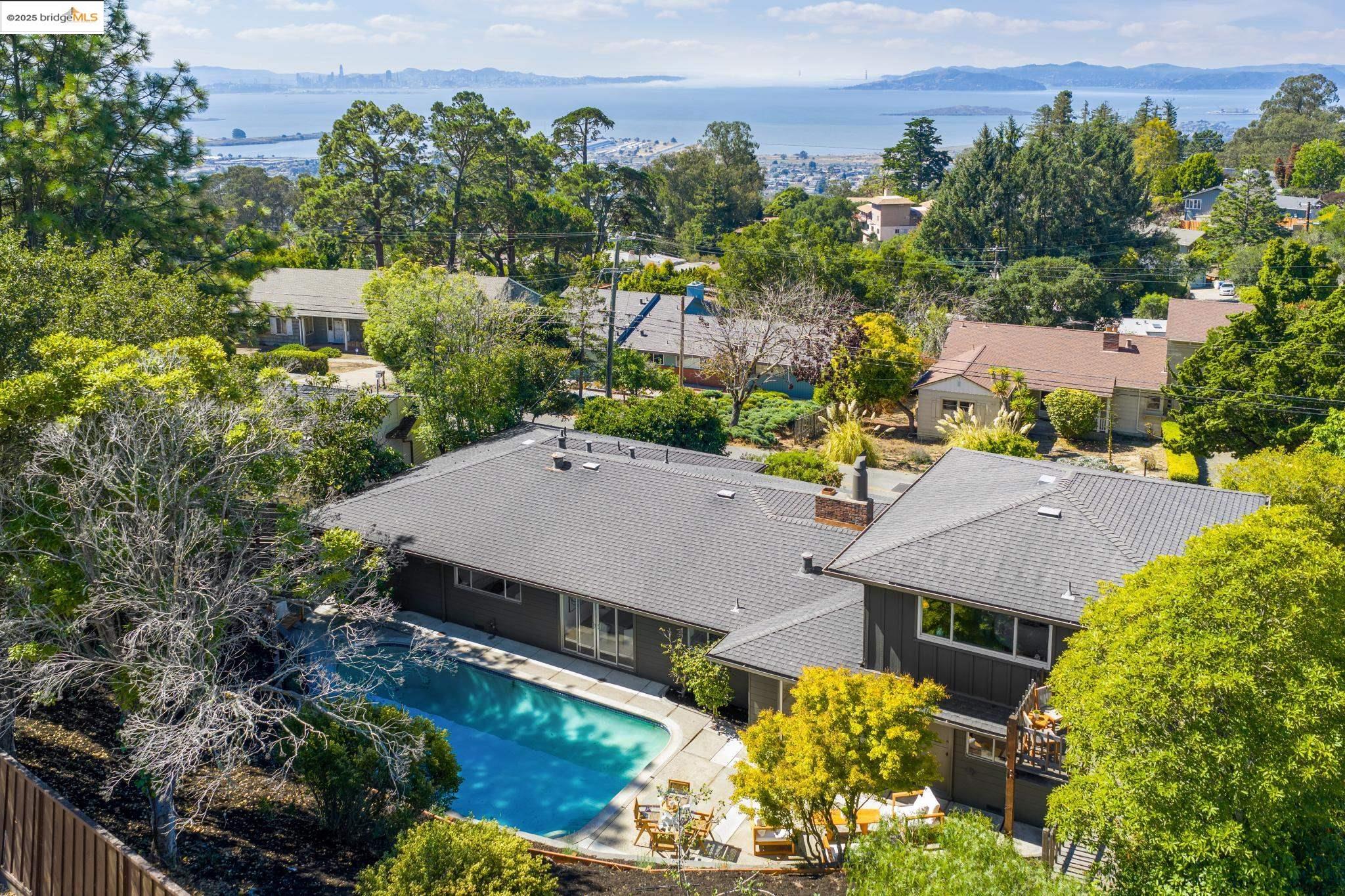 Detail Gallery Image 49 of 53 For 1230 Brewster Dr., El Cerrito,  CA 94530 - 4 Beds | 2 Baths