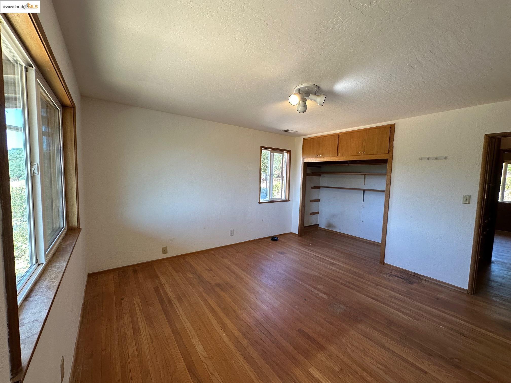 Detail Gallery Image 12 of 39 For 20215 Peaceful Oak Road, Sonora,  CA 95370 - 3 Beds | 2/1 Baths