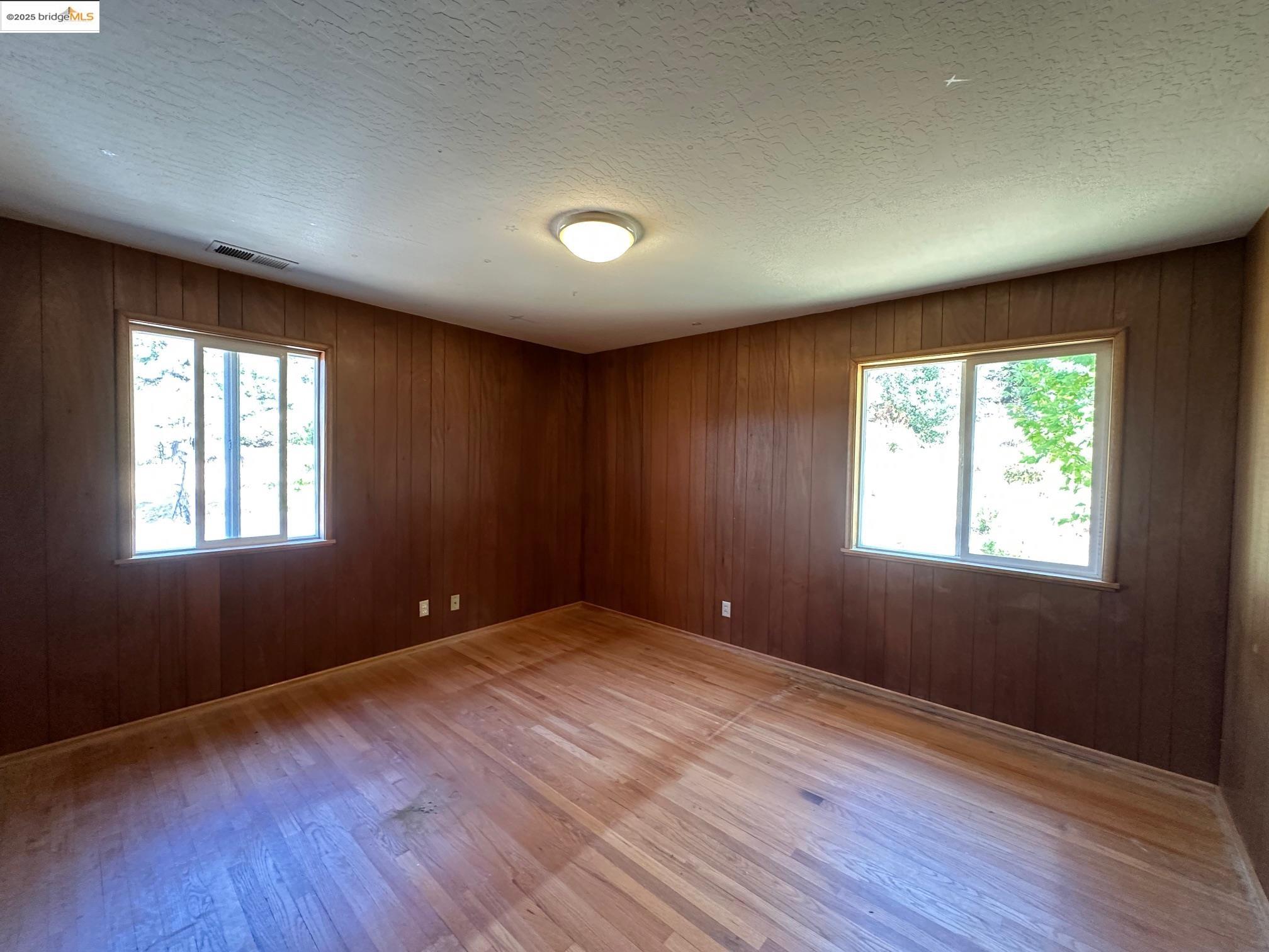 Detail Gallery Image 14 of 39 For 20215 Peaceful Oak Road, Sonora,  CA 95370 - 3 Beds | 2/1 Baths