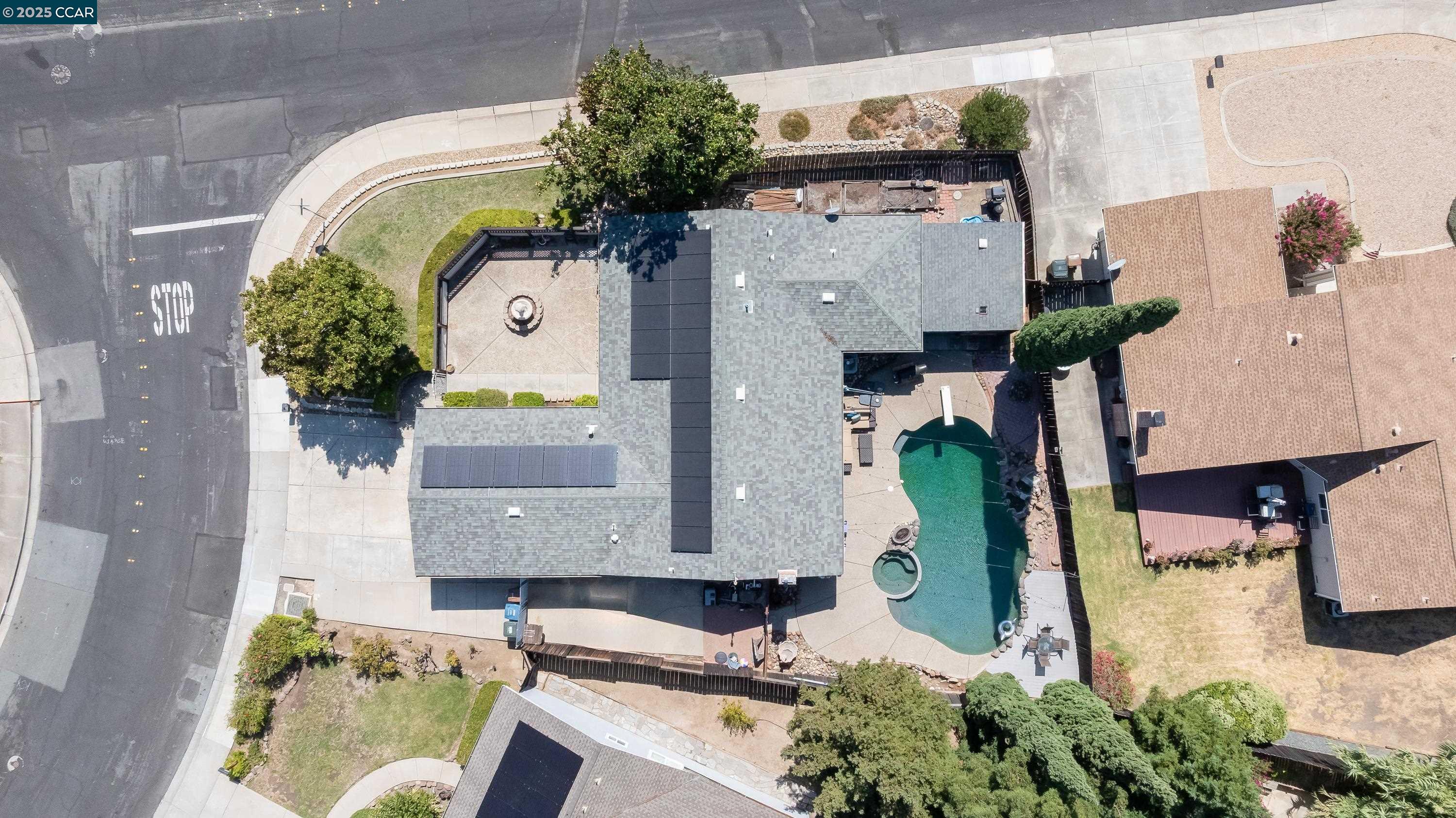 Detail Gallery Image 31 of 34 For 2377 Hilliard Cir, Antioch,  CA 94509 - 3 Beds | 2 Baths