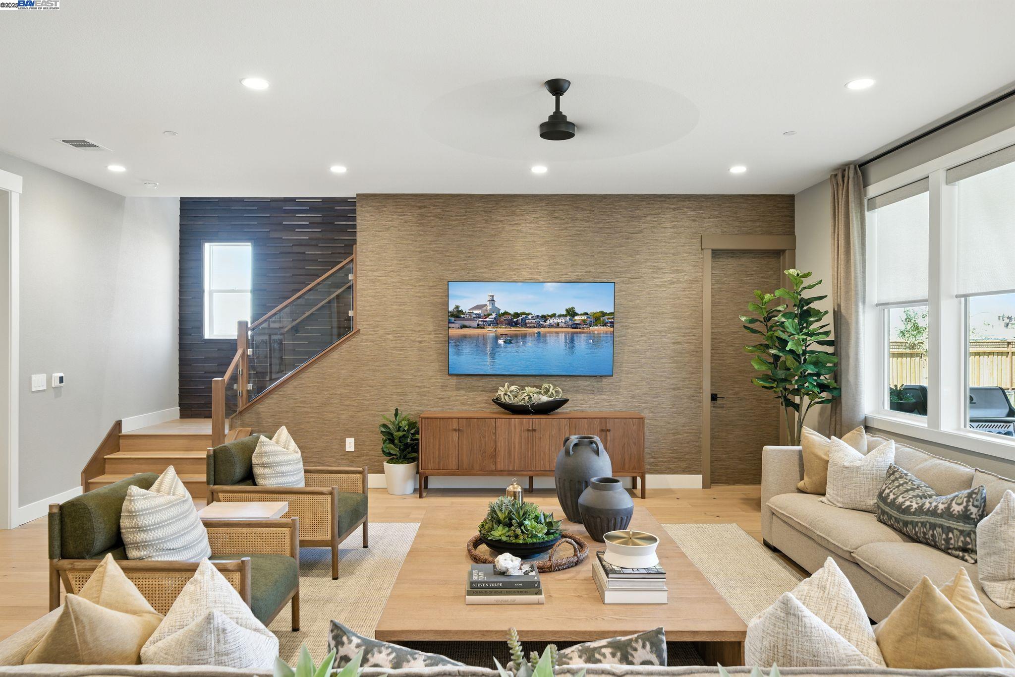 Detail Gallery Image 20 of 55 For 1683 S Wren Street, Dublin,  CA 94568 - 5 Beds | 5/2 Baths