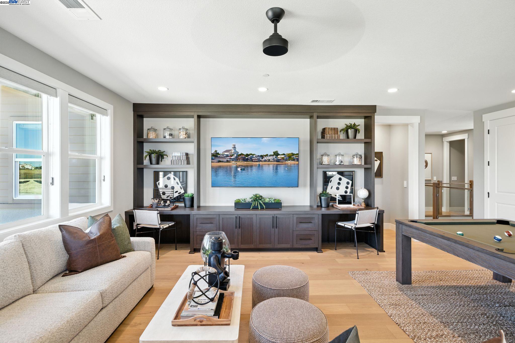 Detail Gallery Image 35 of 55 For 1683 S Wren Street, Dublin,  CA 94568 - 5 Beds | 5/2 Baths