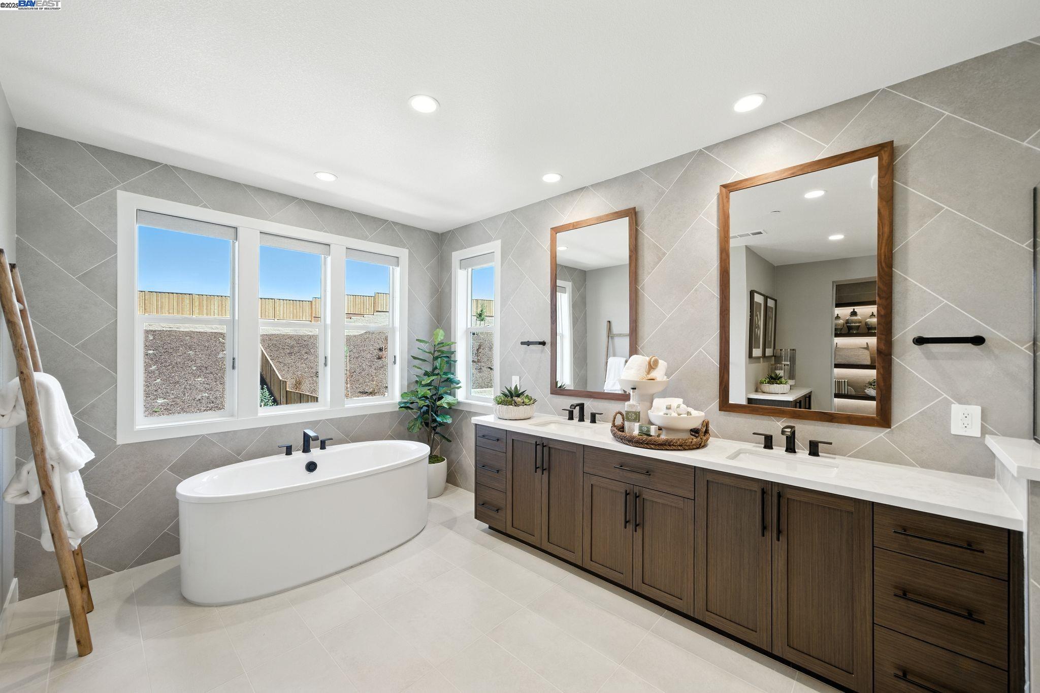Detail Gallery Image 51 of 55 For 1683 S Wren Street, Dublin,  CA 94568 - 5 Beds | 5/2 Baths