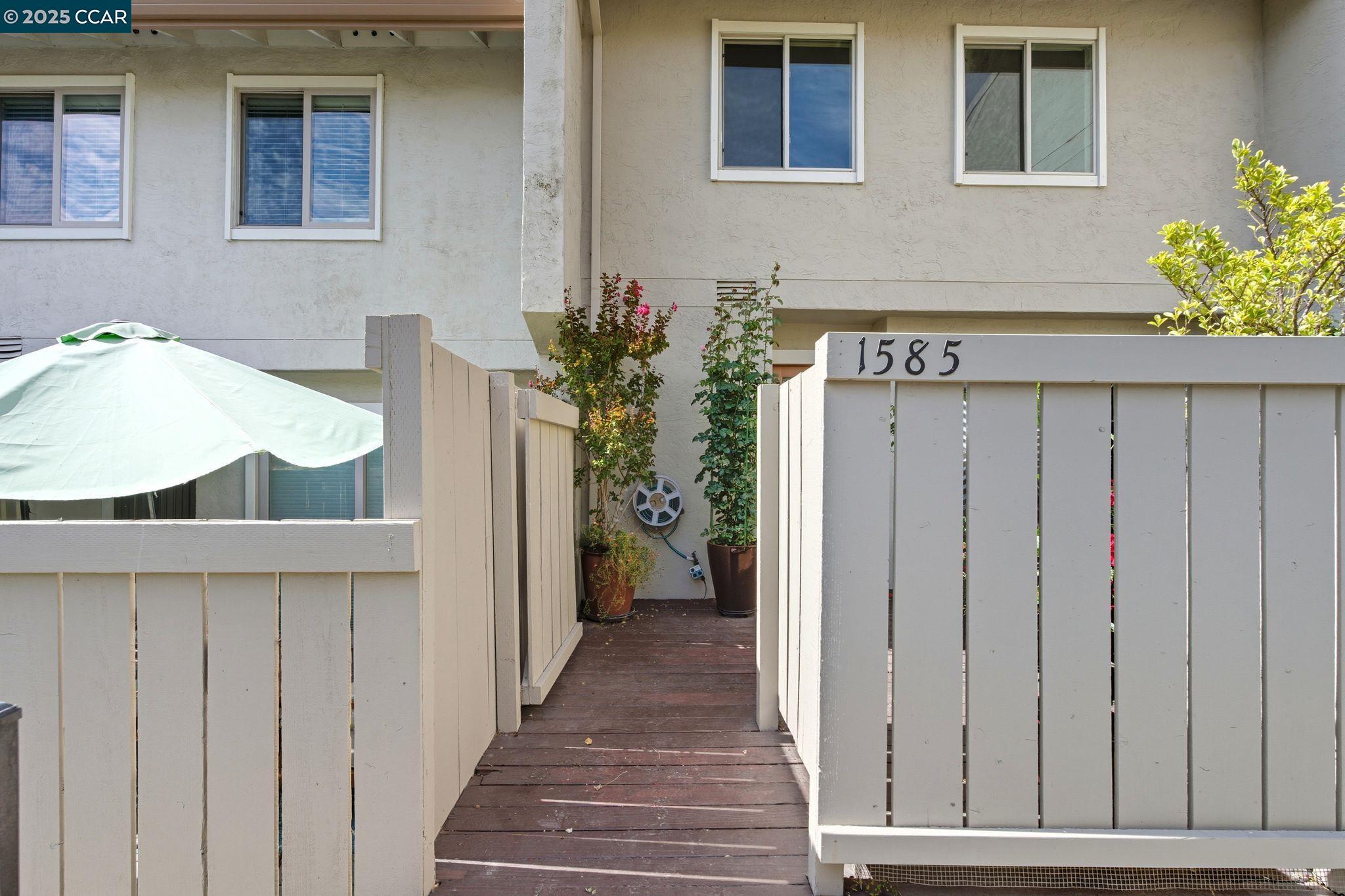 Detail Gallery Image 29 of 32 For 1585 Moraga Way, Moraga,  CA 94556 - 3 Beds | 2/1 Baths