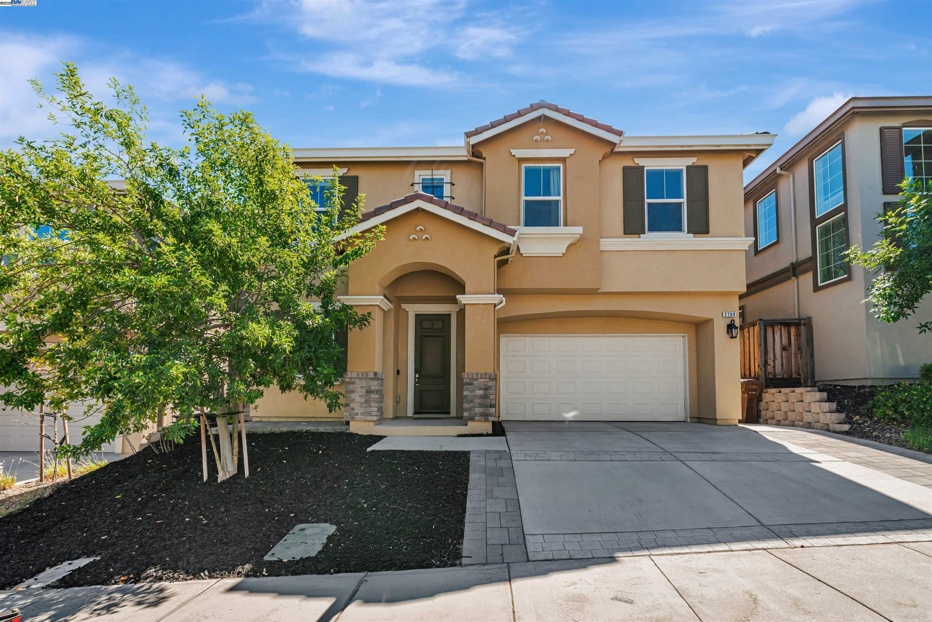 Detail Gallery Image 1 of 33 For 2708 Rio Seco Dr, Bay Point,  CA 94565 - 5 Beds | 3 Baths