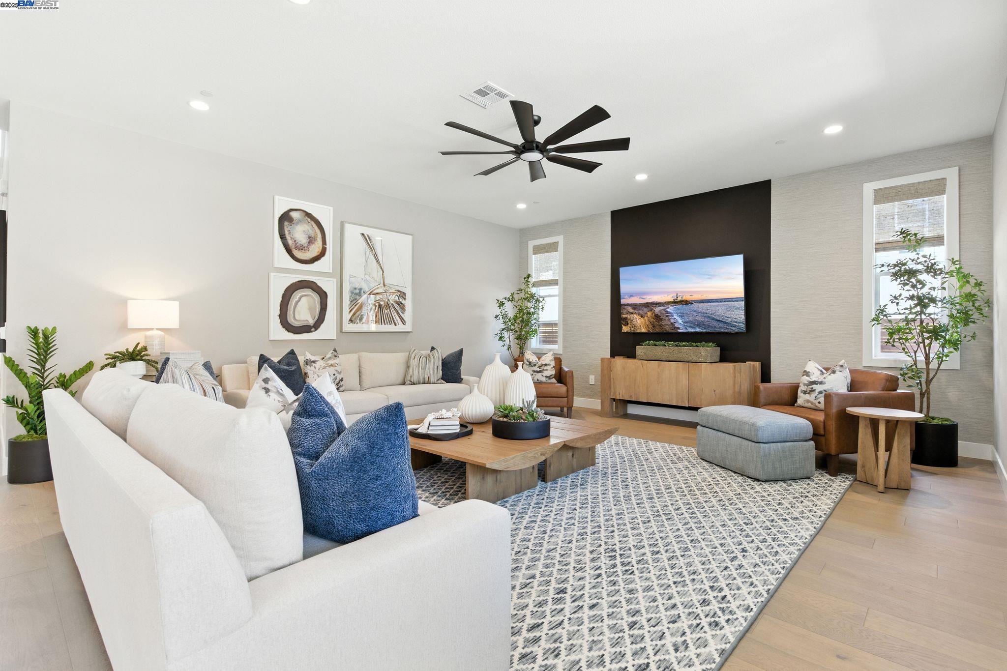 Detail Gallery Image 16 of 60 For 1691 S Wren Street, Dublin,  CA 94568 - 5 Beds | 5/1 Baths