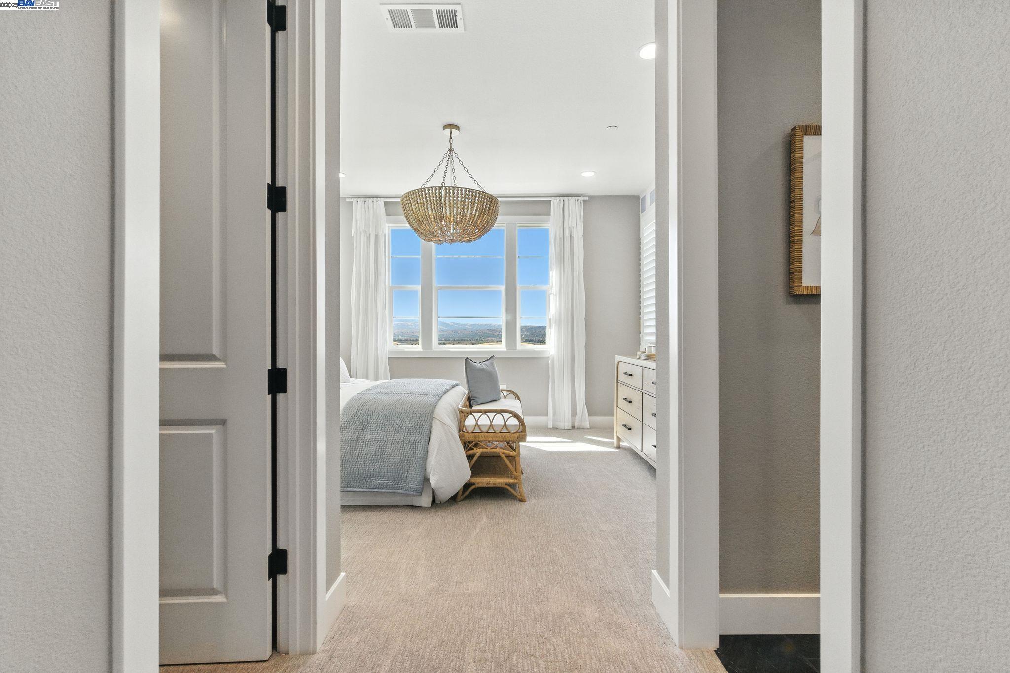 Detail Gallery Image 32 of 60 For 1691 S Wren Street, Dublin,  CA 94568 - 5 Beds | 5/1 Baths