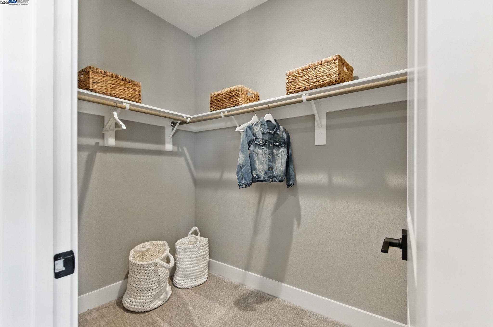 Detail Gallery Image 33 of 60 For 1691 S Wren Street, Dublin,  CA 94568 - 5 Beds | 5/1 Baths