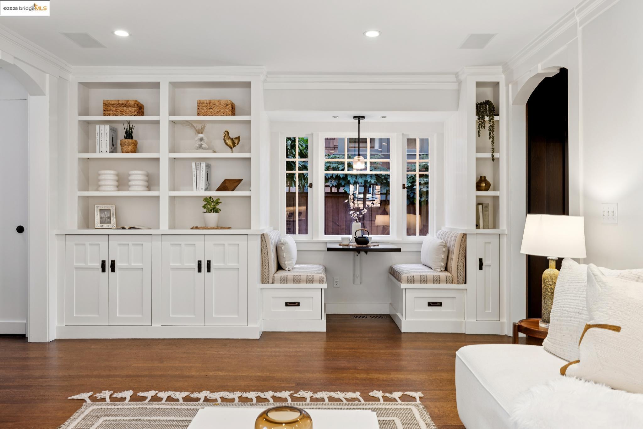 Detail Gallery Image 16 of 58 For 38 Bonita Ave., Piedmont,  CA 94611 - 4 Beds | 3/1 Baths