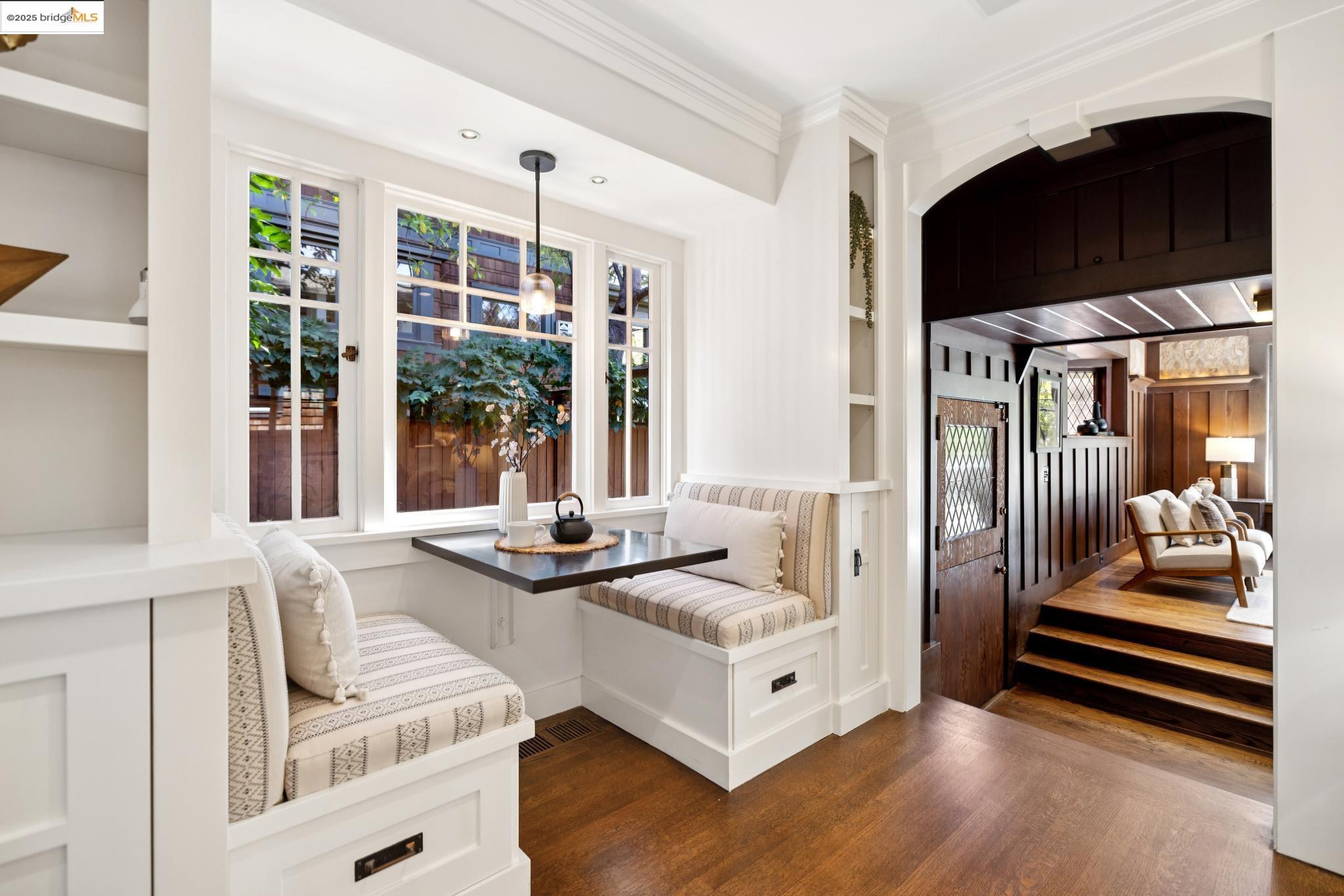 Detail Gallery Image 17 of 58 For 38 Bonita Ave., Piedmont,  CA 94611 - 4 Beds | 3/1 Baths