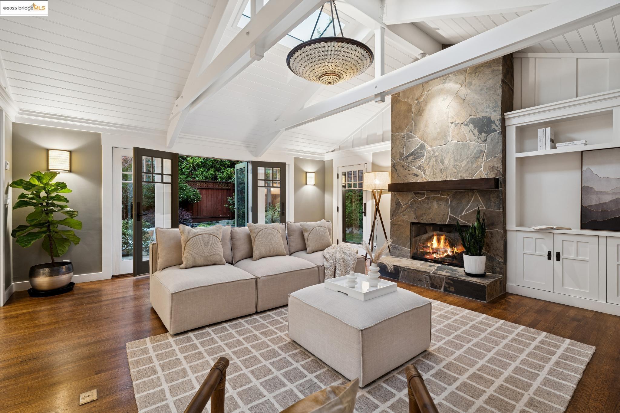 Detail Gallery Image 37 of 58 For 38 Bonita Ave., Piedmont,  CA 94611 - 4 Beds | 3/1 Baths