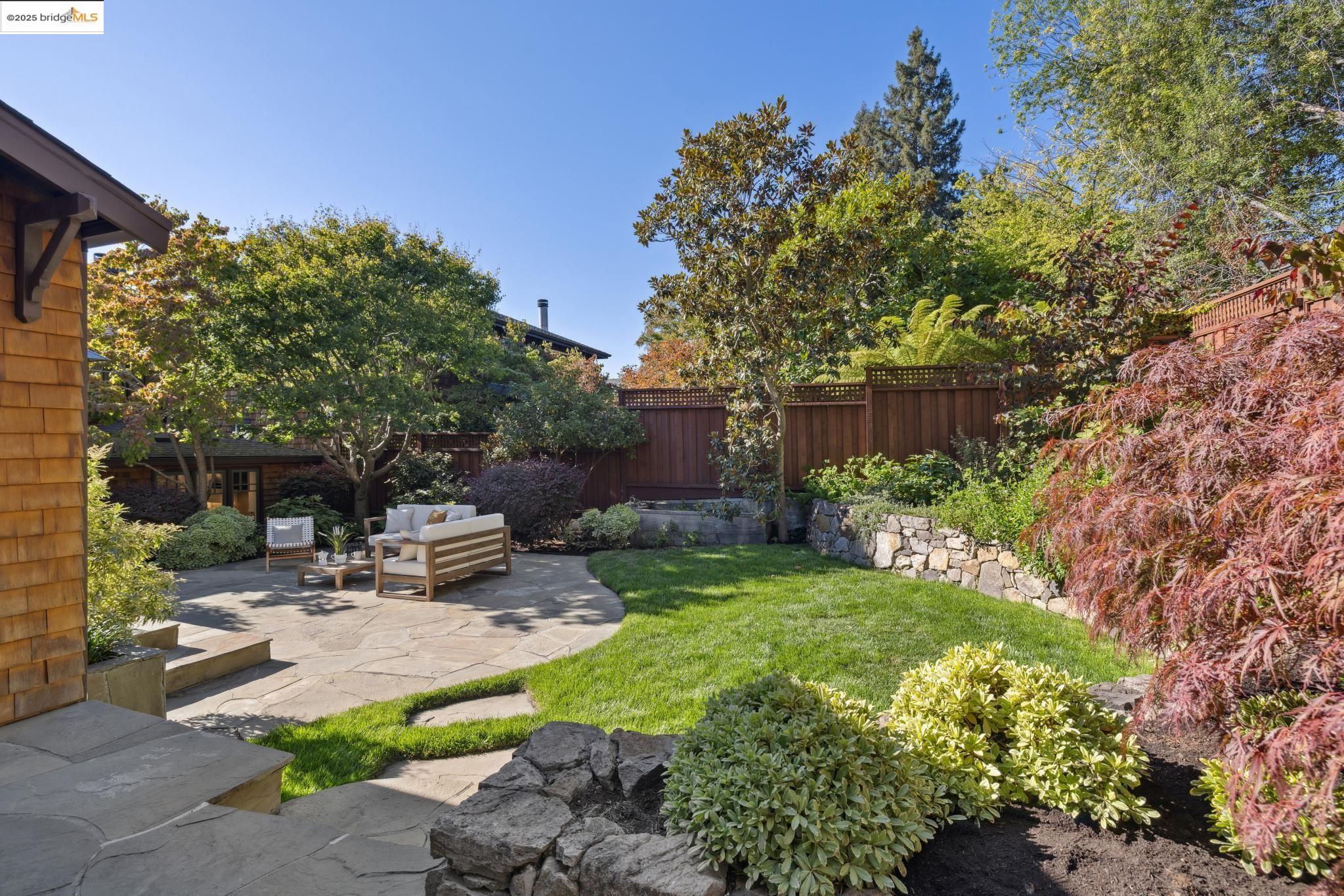 Detail Gallery Image 50 of 58 For 38 Bonita Ave., Piedmont,  CA 94611 - 4 Beds | 3/1 Baths