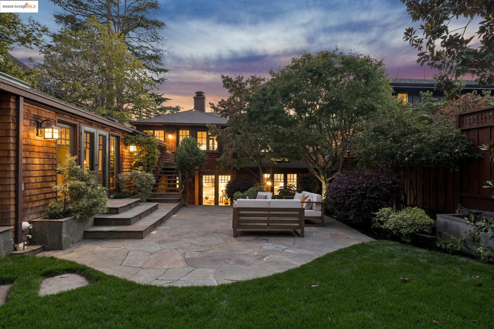 Detail Gallery Image 56 of 58 For 38 Bonita Ave., Piedmont,  CA 94611 - 4 Beds | 3/1 Baths