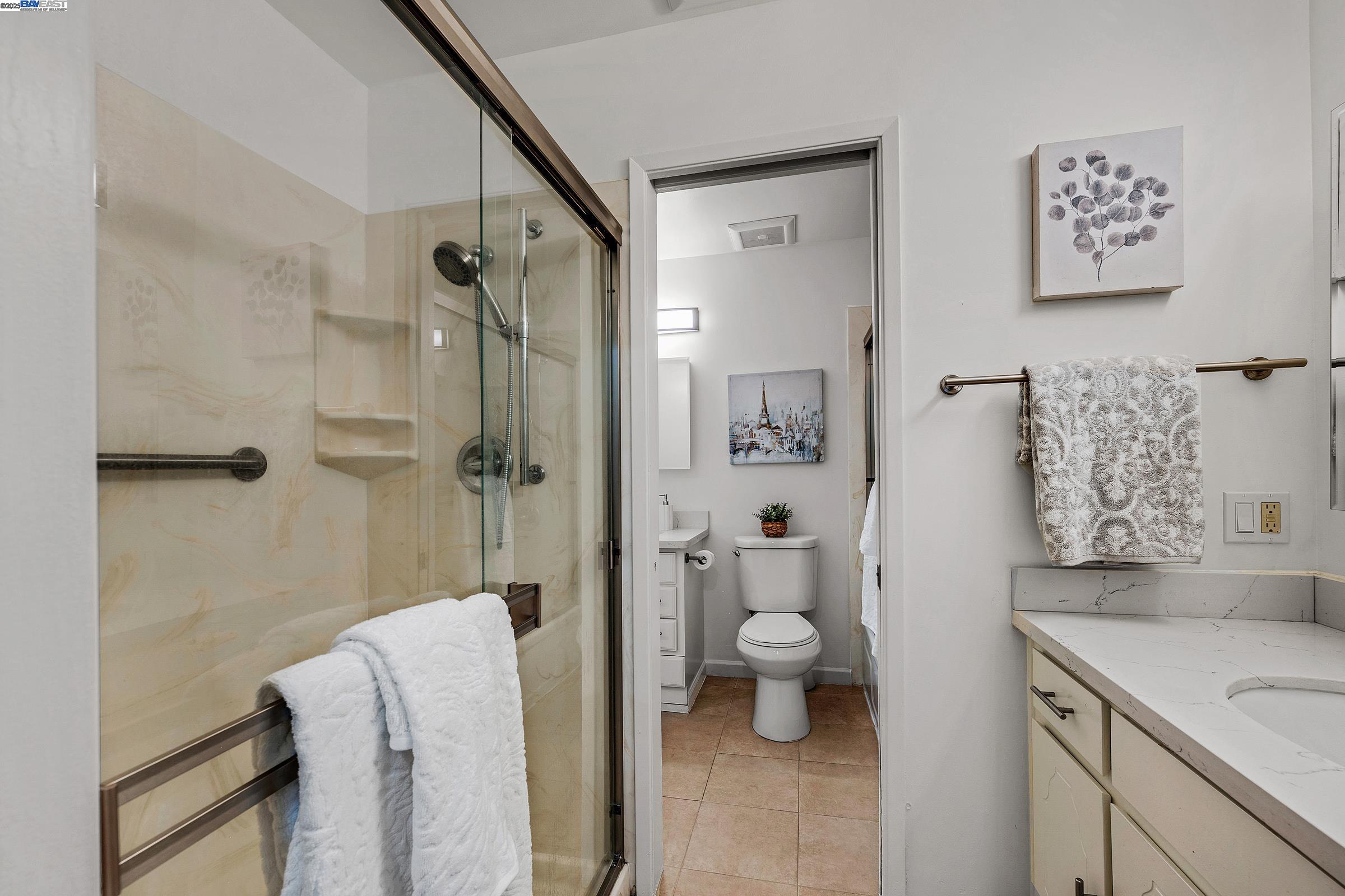 Detail Gallery Image 19 of 33 For 840 Woodgate Dr, San Leandro,  CA 94579 - 2 Beds | 2 Baths