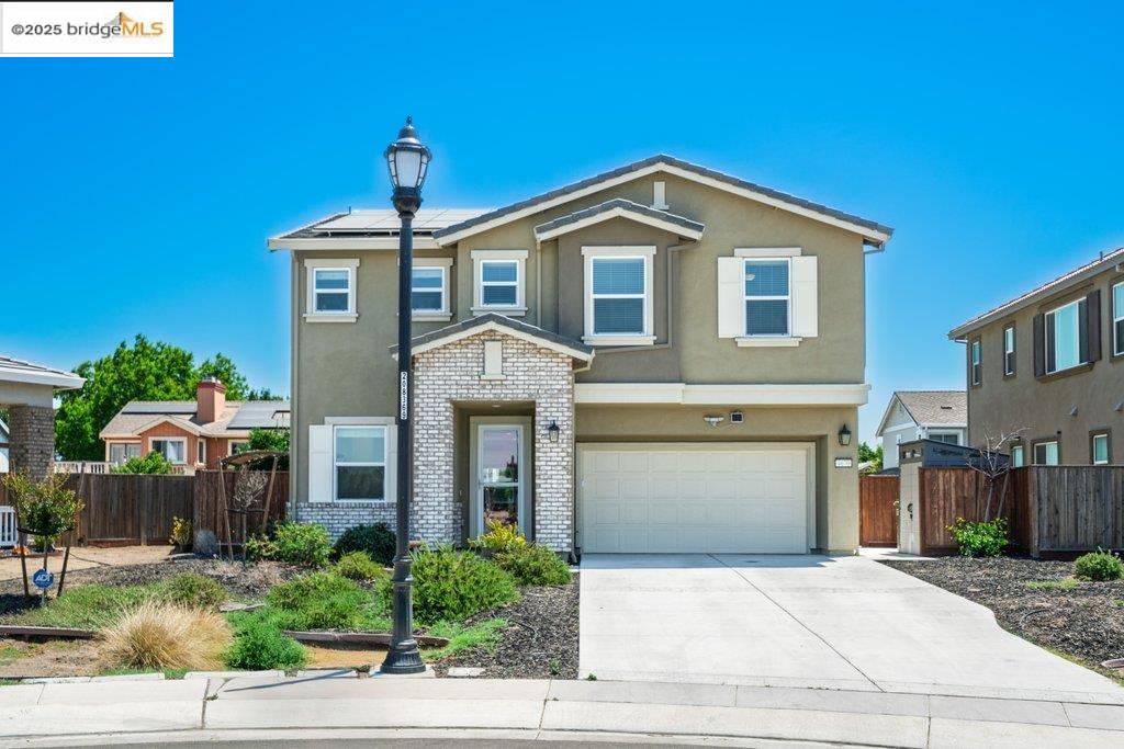 Detail Gallery Image 1 of 49 For 4670 Fuschia Way, Oakley,  CA 94561 - 5 Beds | 3 Baths