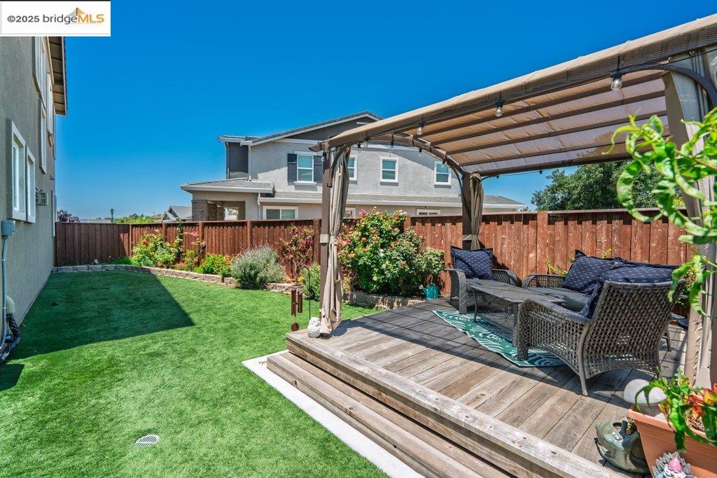 Detail Gallery Image 31 of 49 For 4670 Fuschia Way, Oakley,  CA 94561 - 5 Beds | 3 Baths