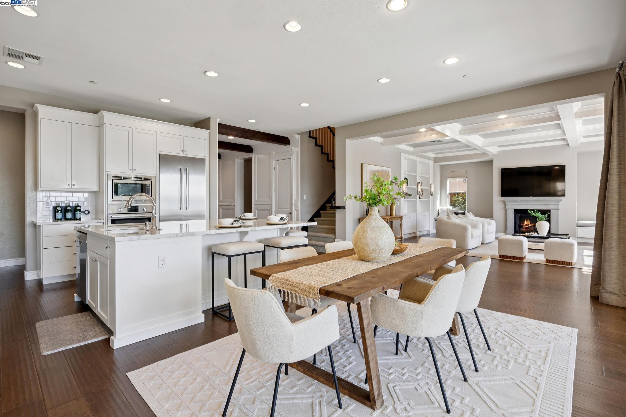 Detail Gallery Image 13 of 60 For 29 Country Club Dr, Hayward,  CA 94542 - 5 Beds | 4/1 Baths