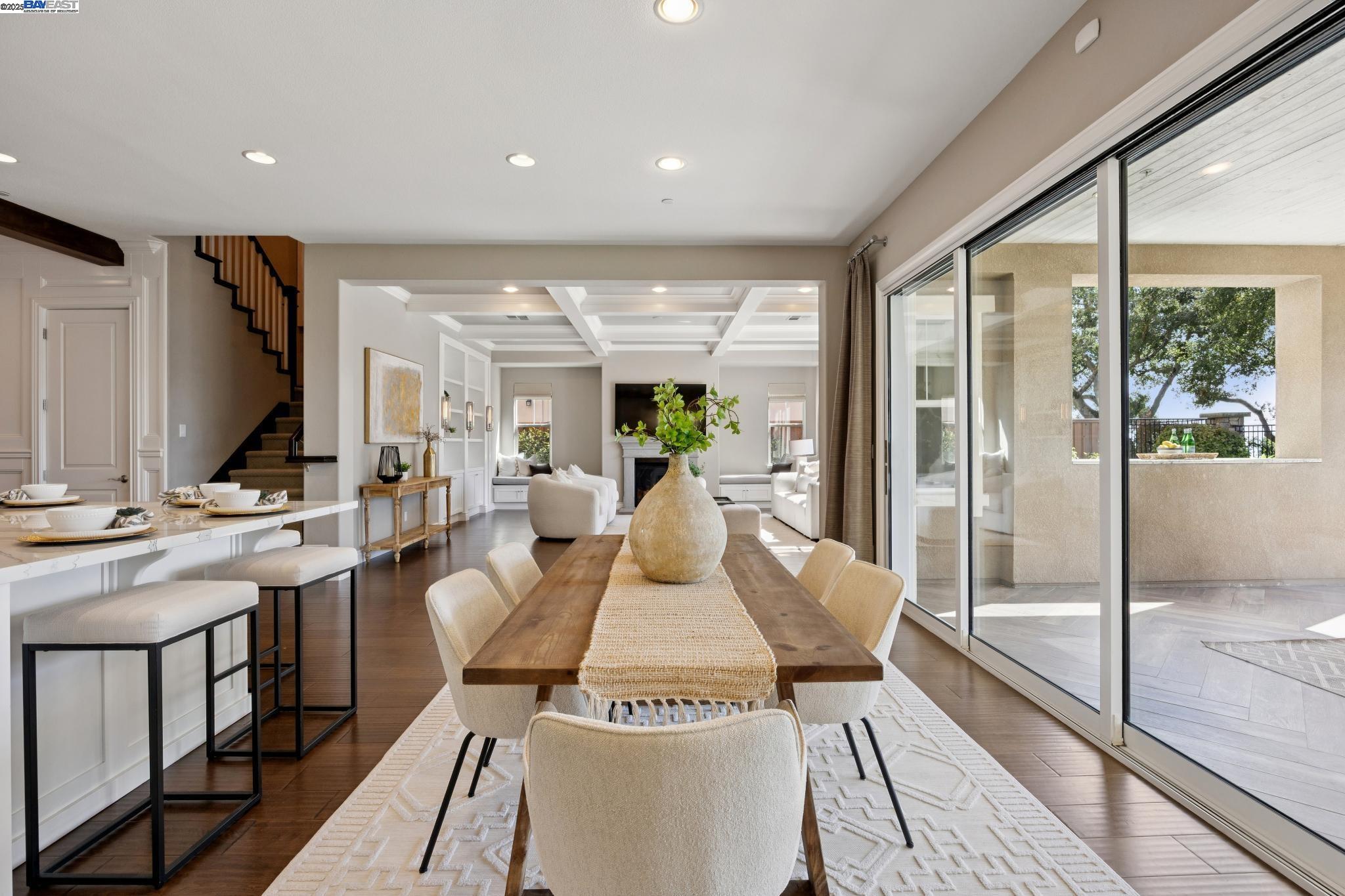 Detail Gallery Image 16 of 60 For 29 Country Club Dr, Hayward,  CA 94542 - 5 Beds | 4/1 Baths