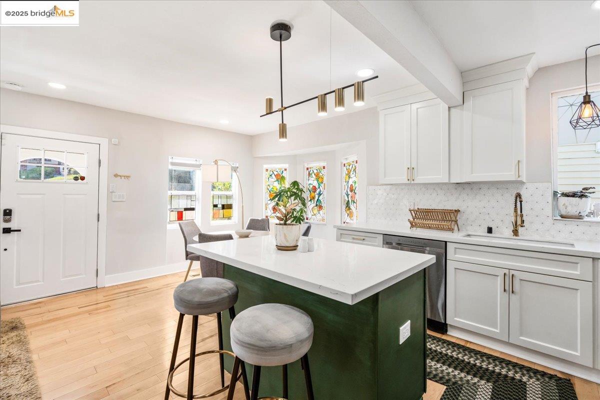 Detail Gallery Image 31 of 60 For 3473 Birdsall Ave, Oakland,  CA 94619 - 2 Beds | 1 Baths