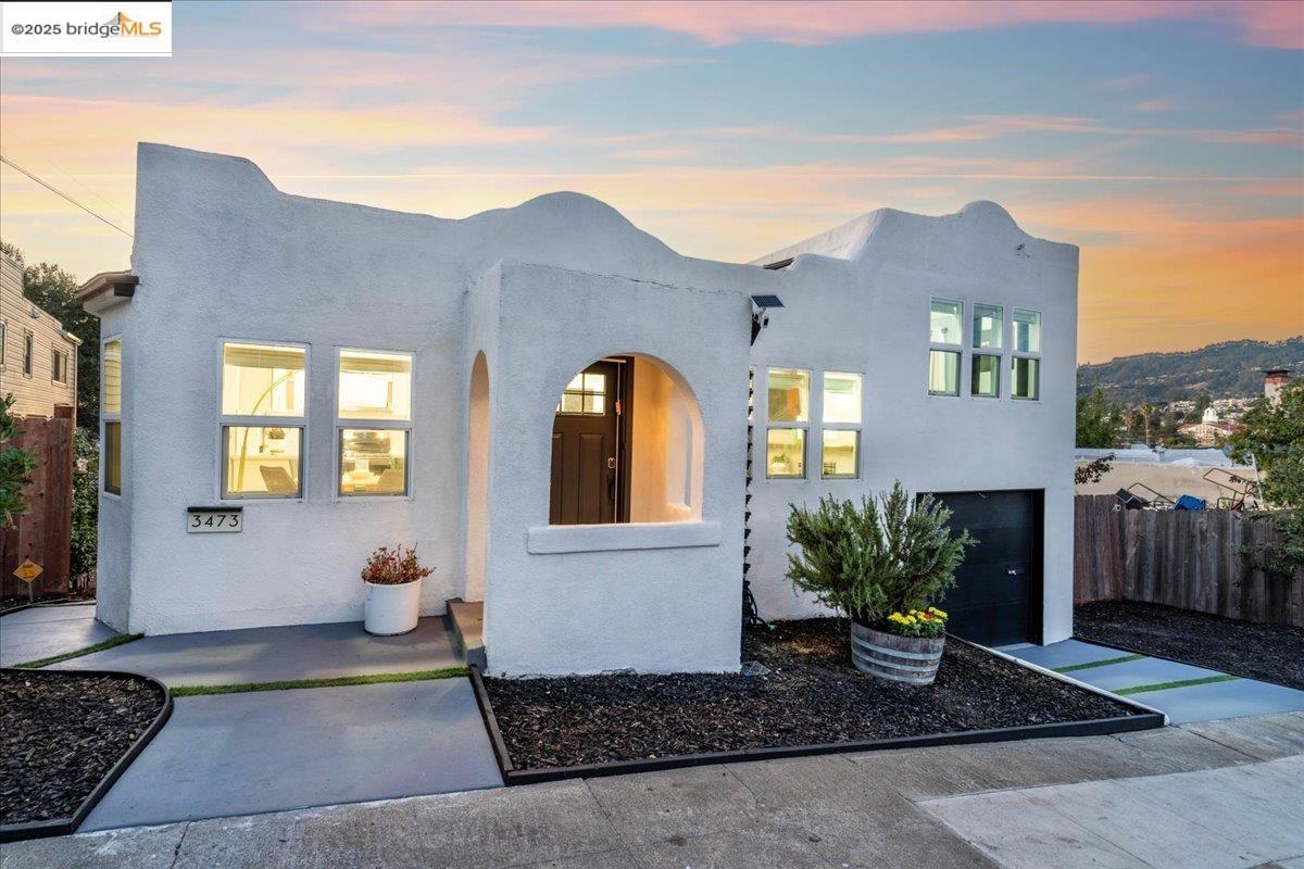 Detail Gallery Image 7 of 60 For 3473 Birdsall Ave, Oakland,  CA 94619 - 2 Beds | 1 Baths
