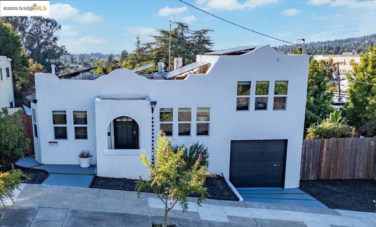 Detail Gallery Image 8 of 60 For 3473 Birdsall Ave, Oakland,  CA 94619 - 2 Beds | 1 Baths
