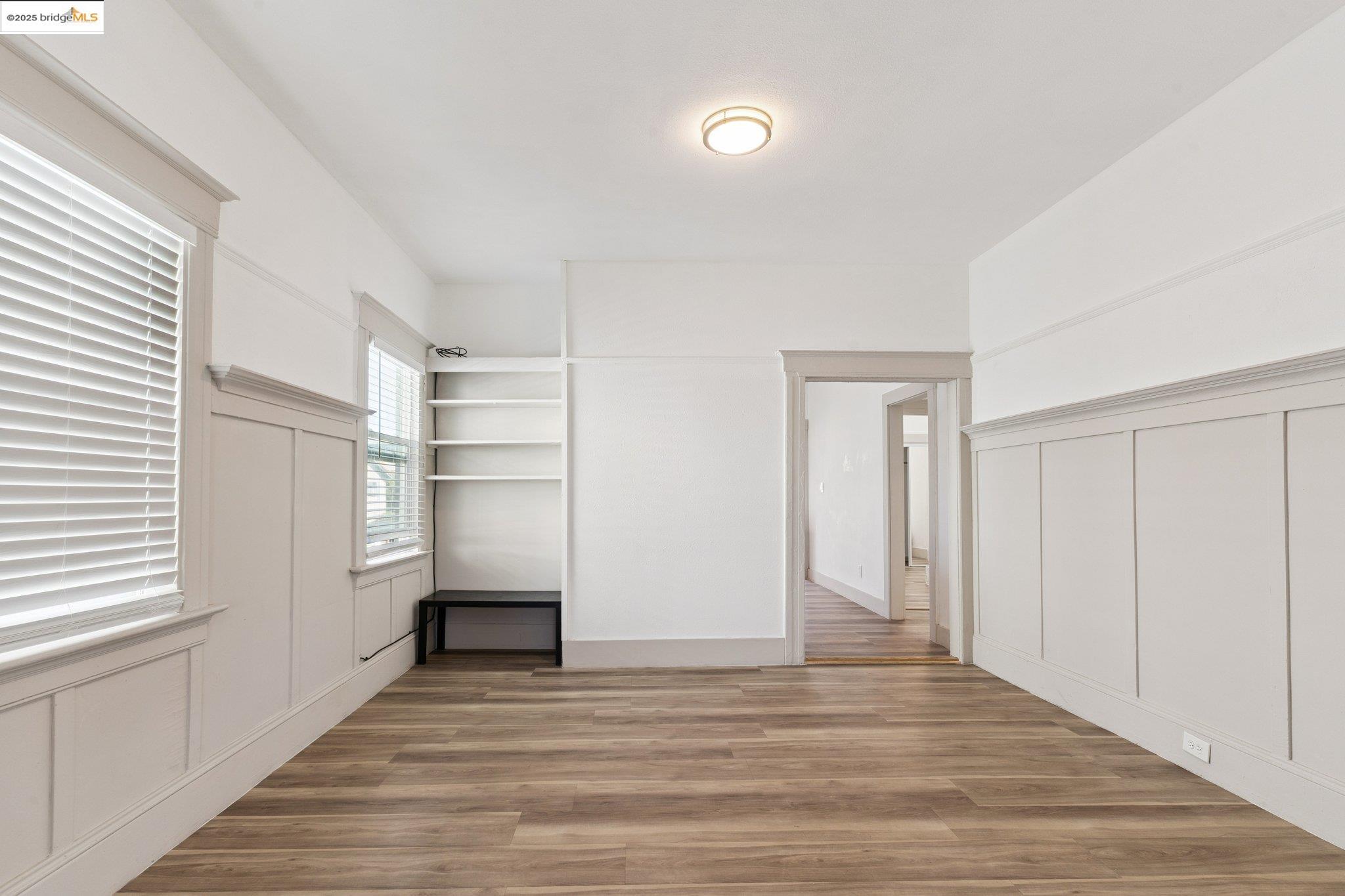 Detail Gallery Image 5 of 25 For 2322 E 21st St, Oakland,  CA 94601 - 3 Beds | 2/1 Baths