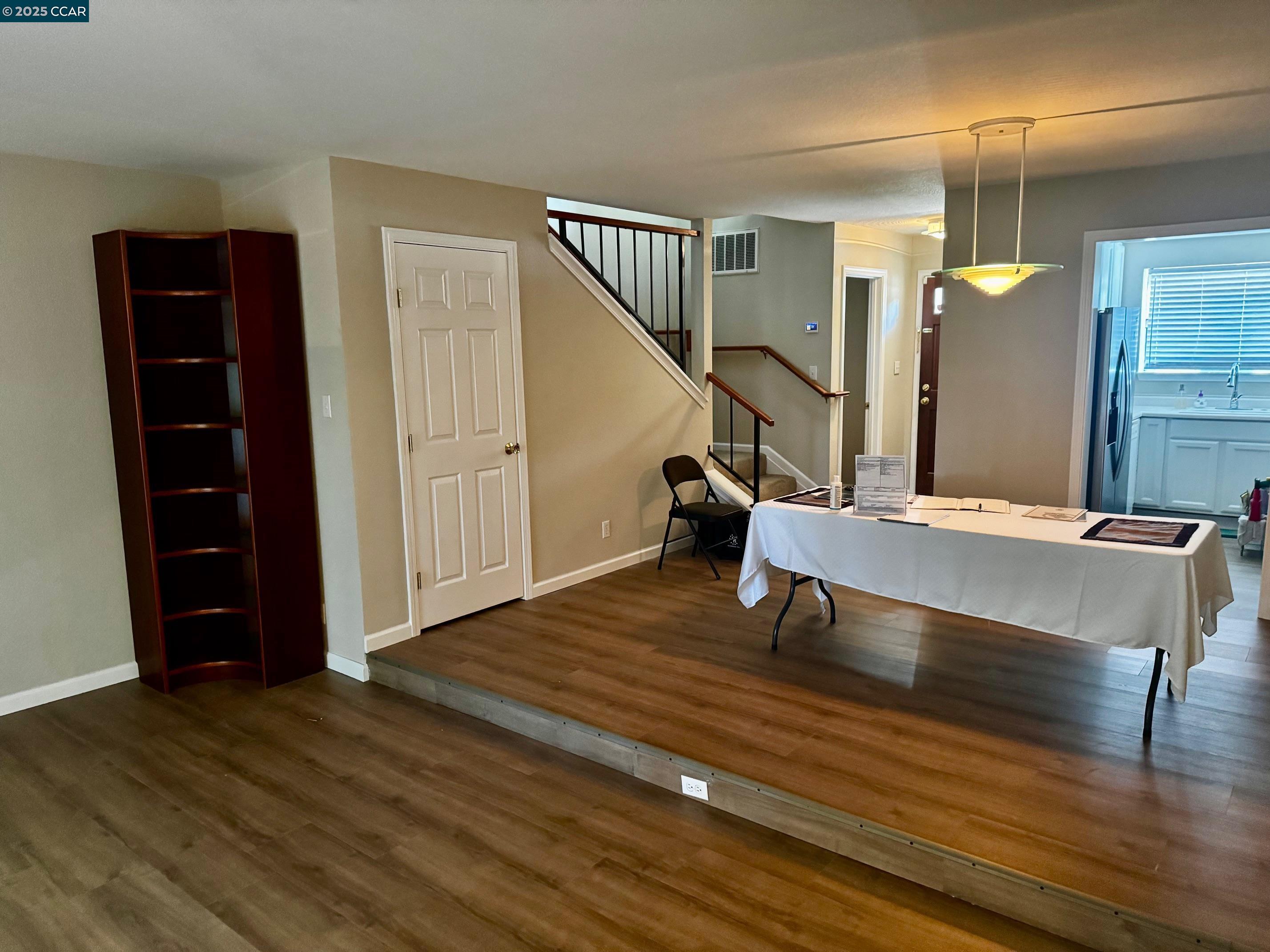 Detail Gallery Image 2 of 17 For Mayhew Ct, Walnut Creek,  CA 94597 - 2 Beds | 1/1 Baths