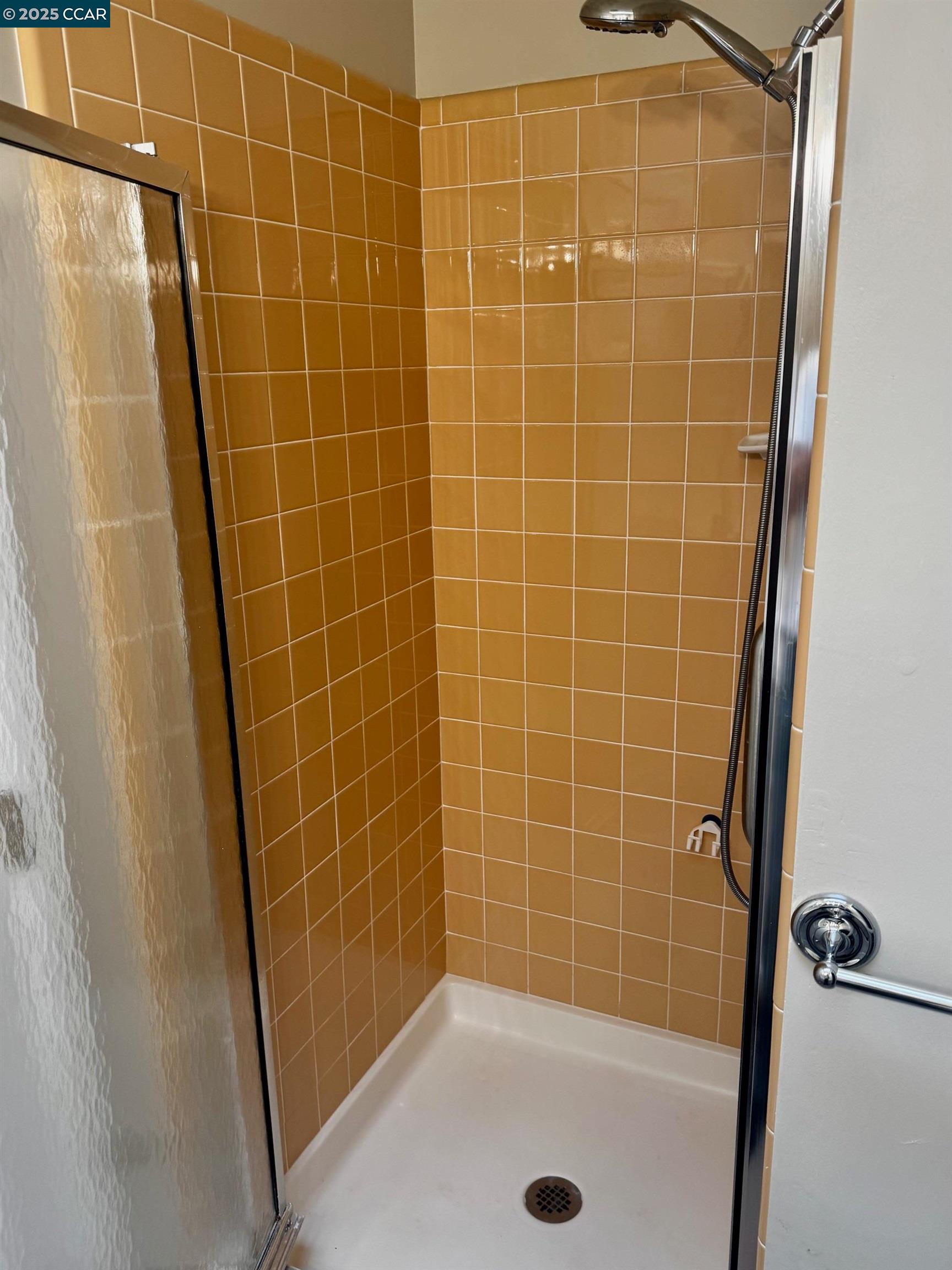 Detail Gallery Image 12 of 17 For Mayhew Ct, Walnut Creek,  CA 94597 - 2 Beds | 1/1 Baths