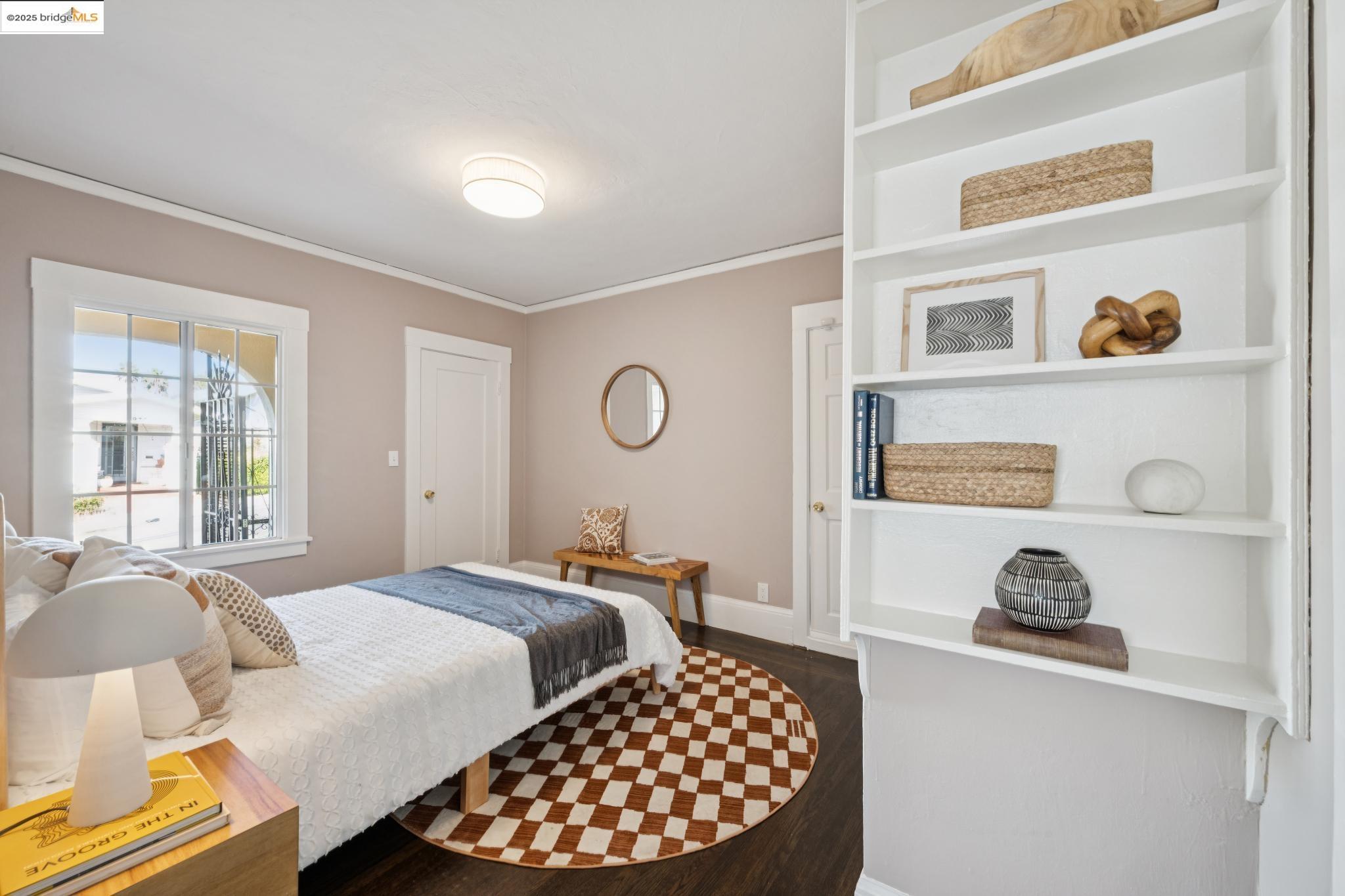 Detail Gallery Image 22 of 32 For 2937 Bona, Oakland,  CA 94601-2709 - 2 Beds | 1 Baths