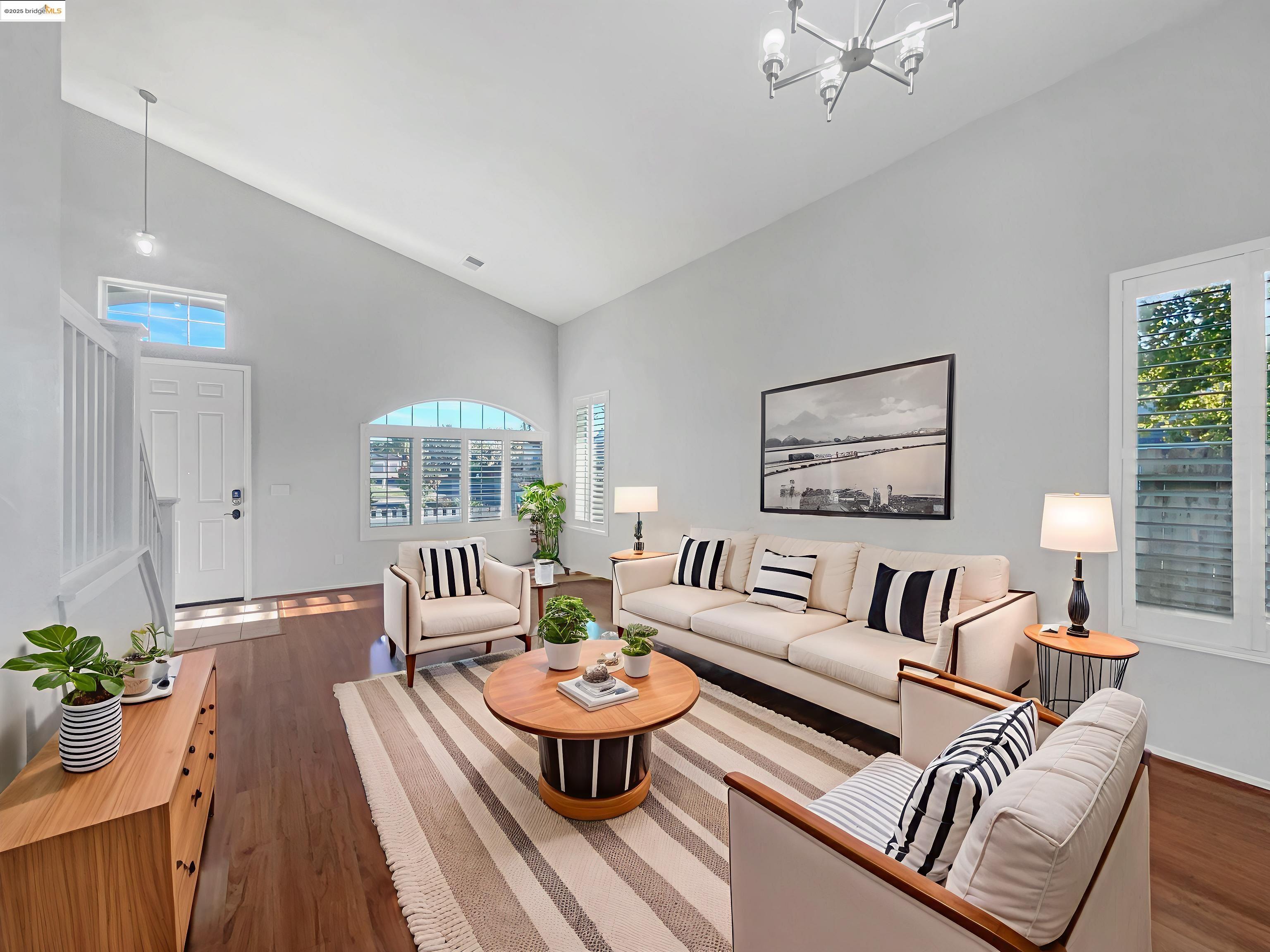 Detail Gallery Image 2 of 50 For 1805 Derby Dr, Dixon,  CA 95620 - 5 Beds | 3 Baths