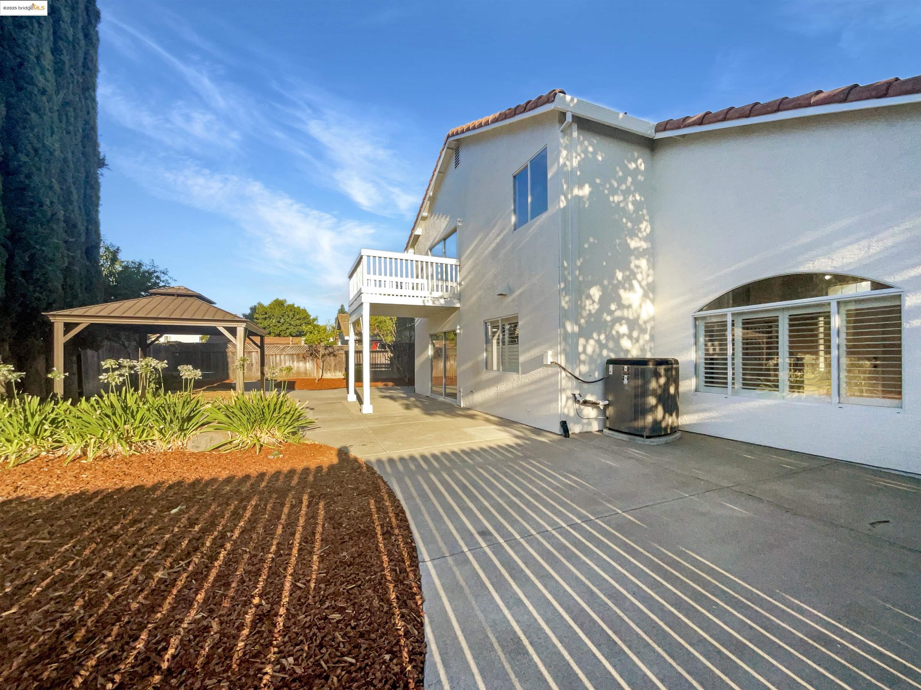 Detail Gallery Image 18 of 50 For 1805 Derby Dr, Dixon,  CA 95620 - 5 Beds | 3 Baths