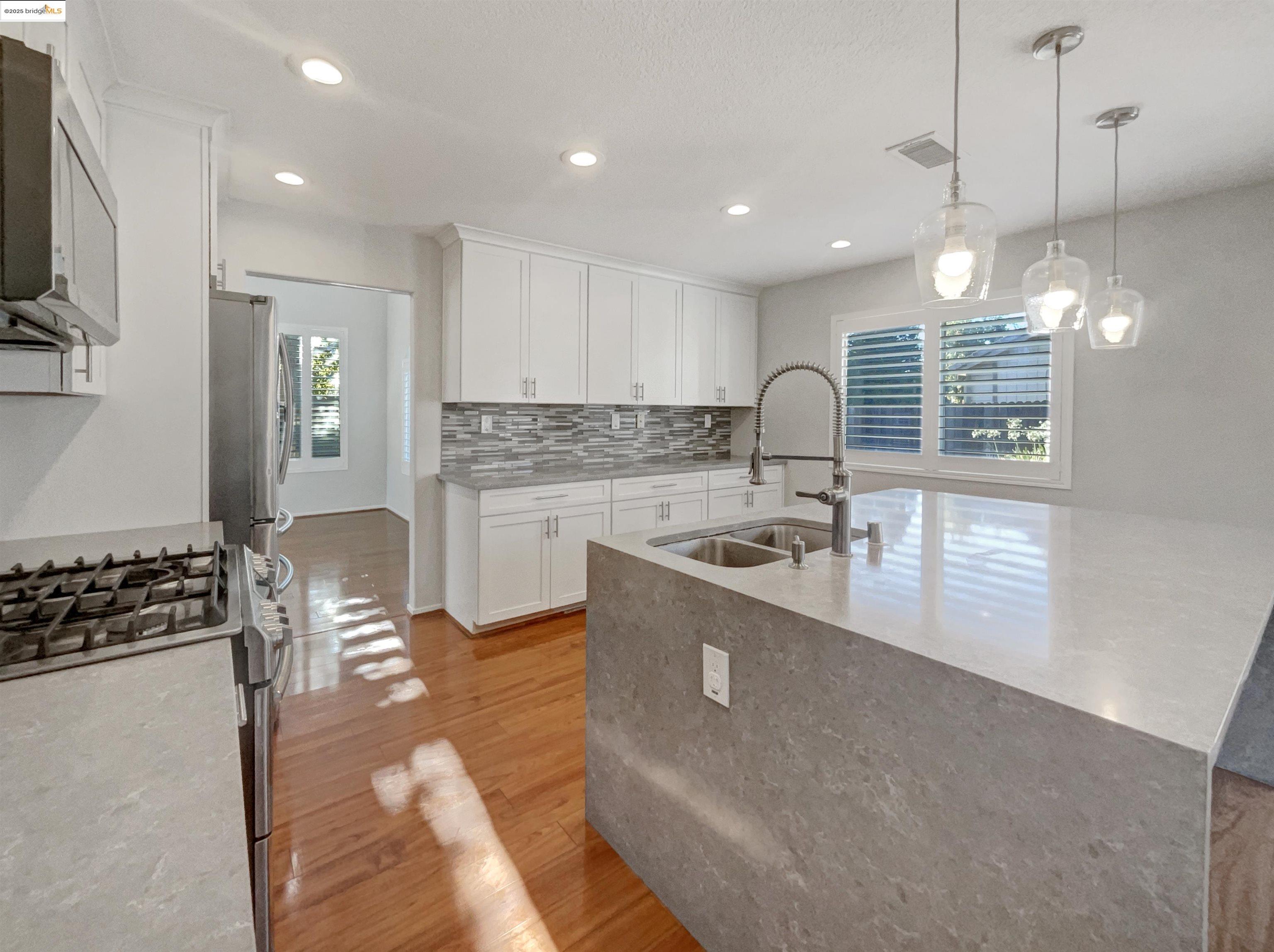Detail Gallery Image 28 of 50 For 1805 Derby Dr, Dixon,  CA 95620 - 5 Beds | 3 Baths