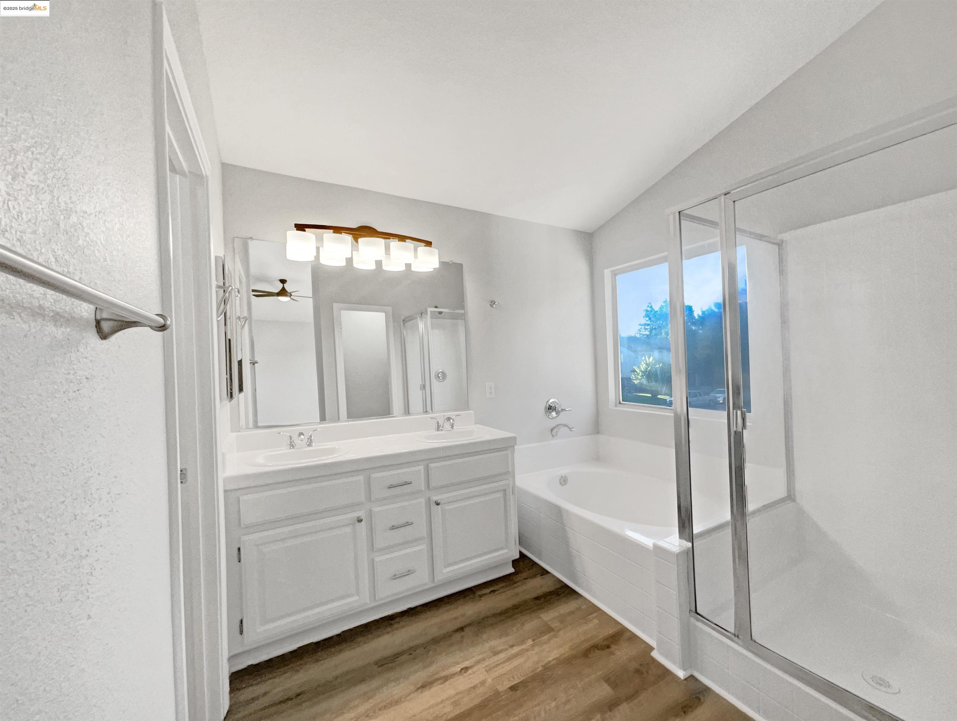 Detail Gallery Image 42 of 50 For 1805 Derby Dr, Dixon,  CA 95620 - 5 Beds | 3 Baths