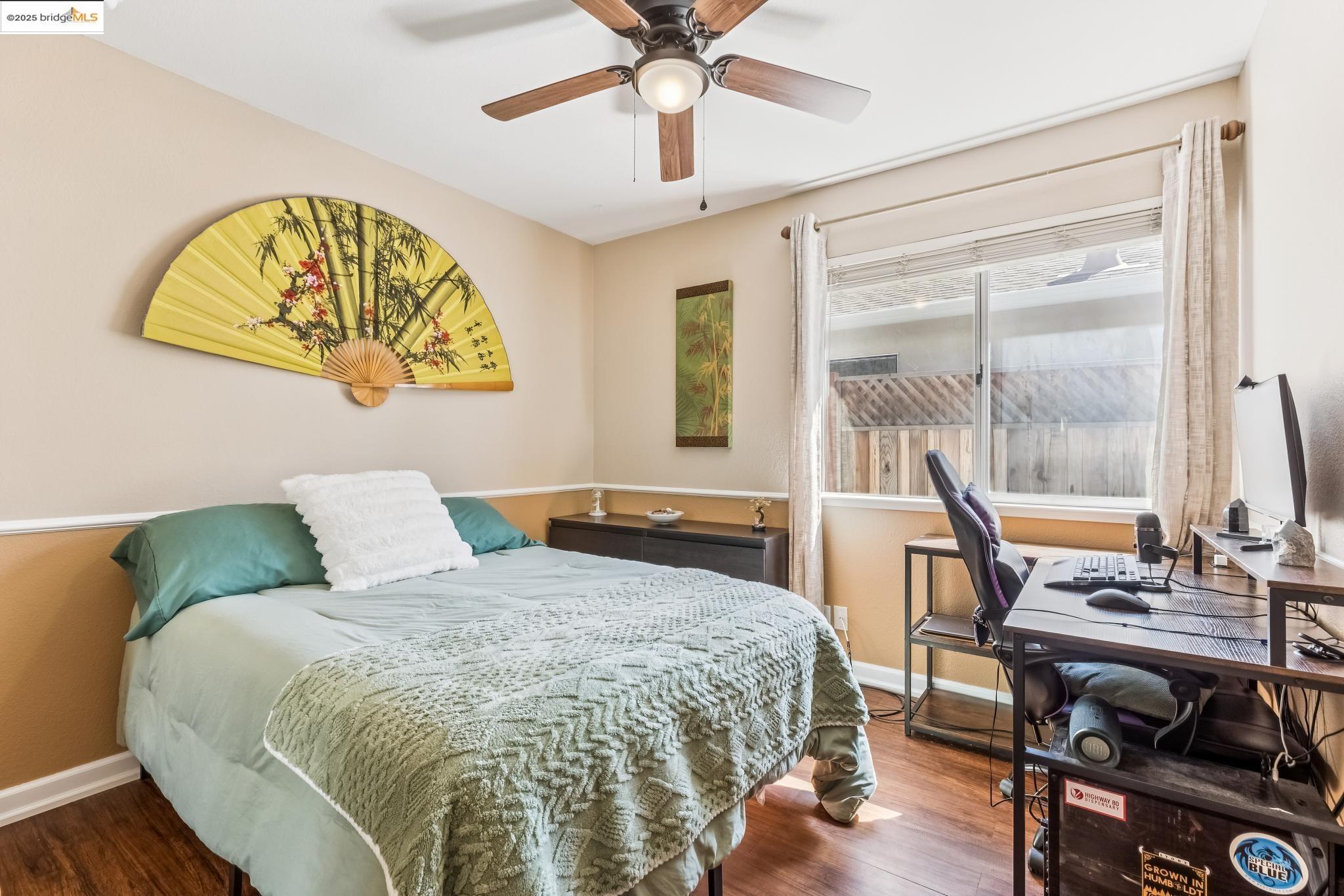 Detail Gallery Image 20 of 36 For 414 Danbury Cir, Vacaville,  CA 95687 - 4 Beds | 2 Baths